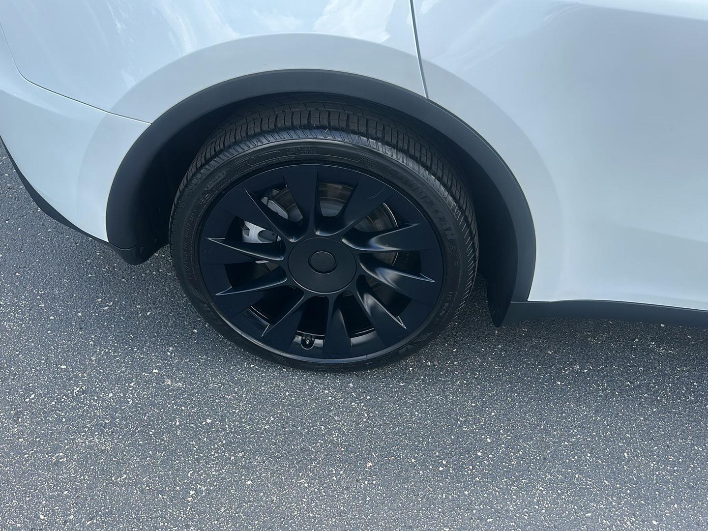Tesla Model Y Performance 2024