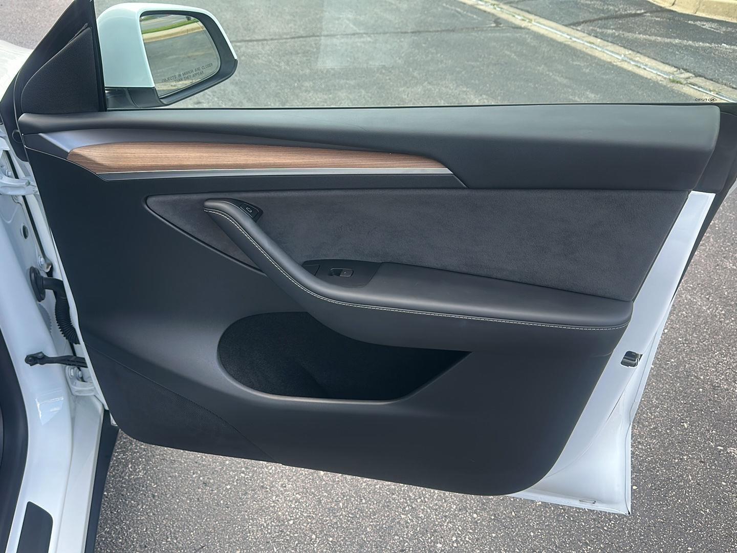 Tesla Model Y Performance 2024