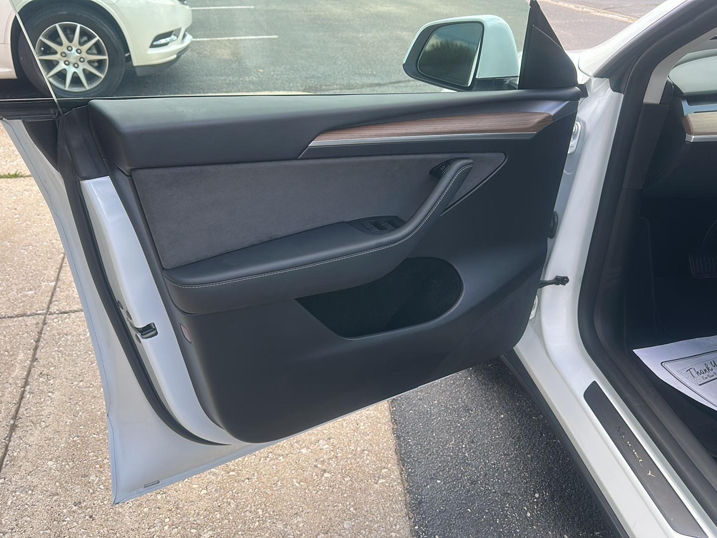 Tesla Model Y Performance 2024