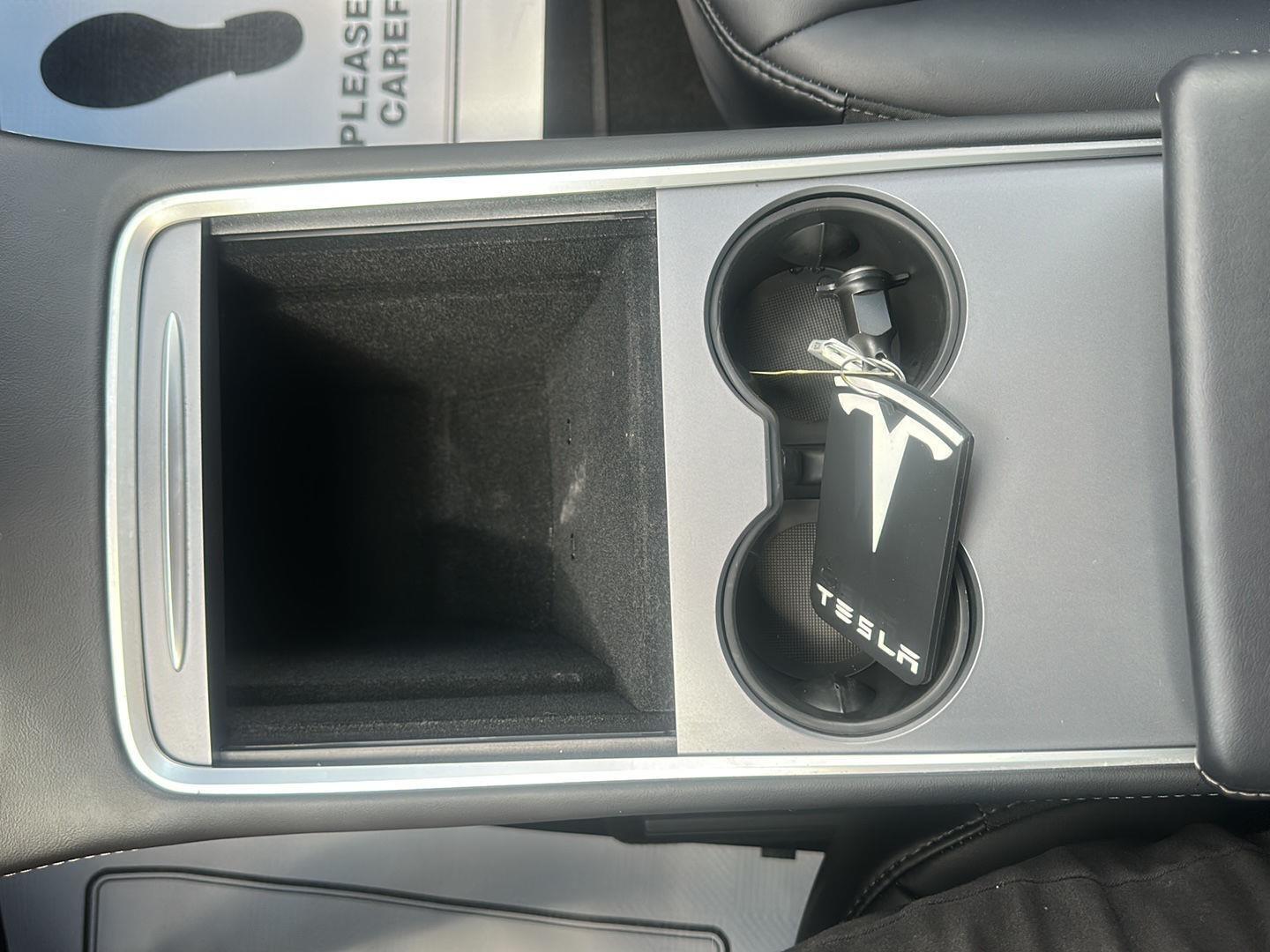 Tesla Model Y Performance 2024