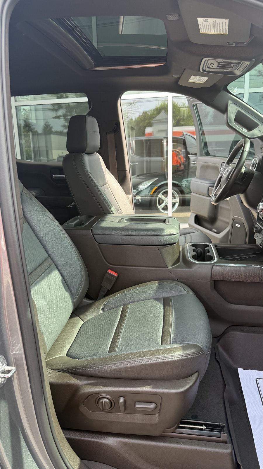 GMC Sierra 1500 Denali Crew Cab 4WD 2021