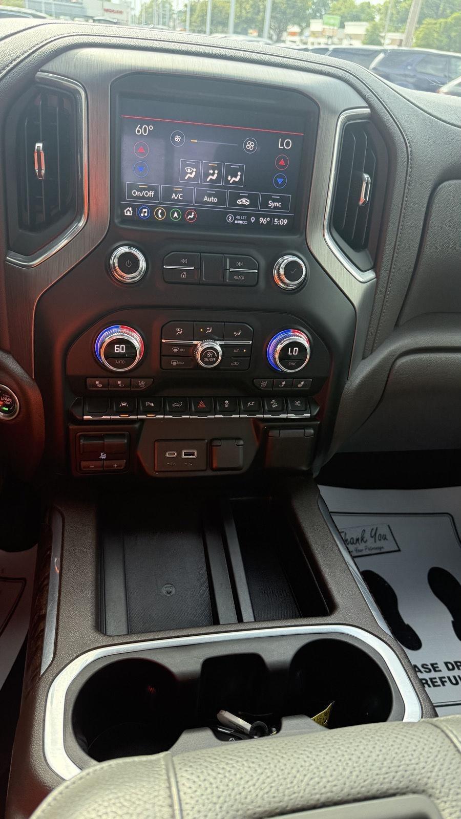 GMC Sierra 1500 Denali Crew Cab 4WD 2021
