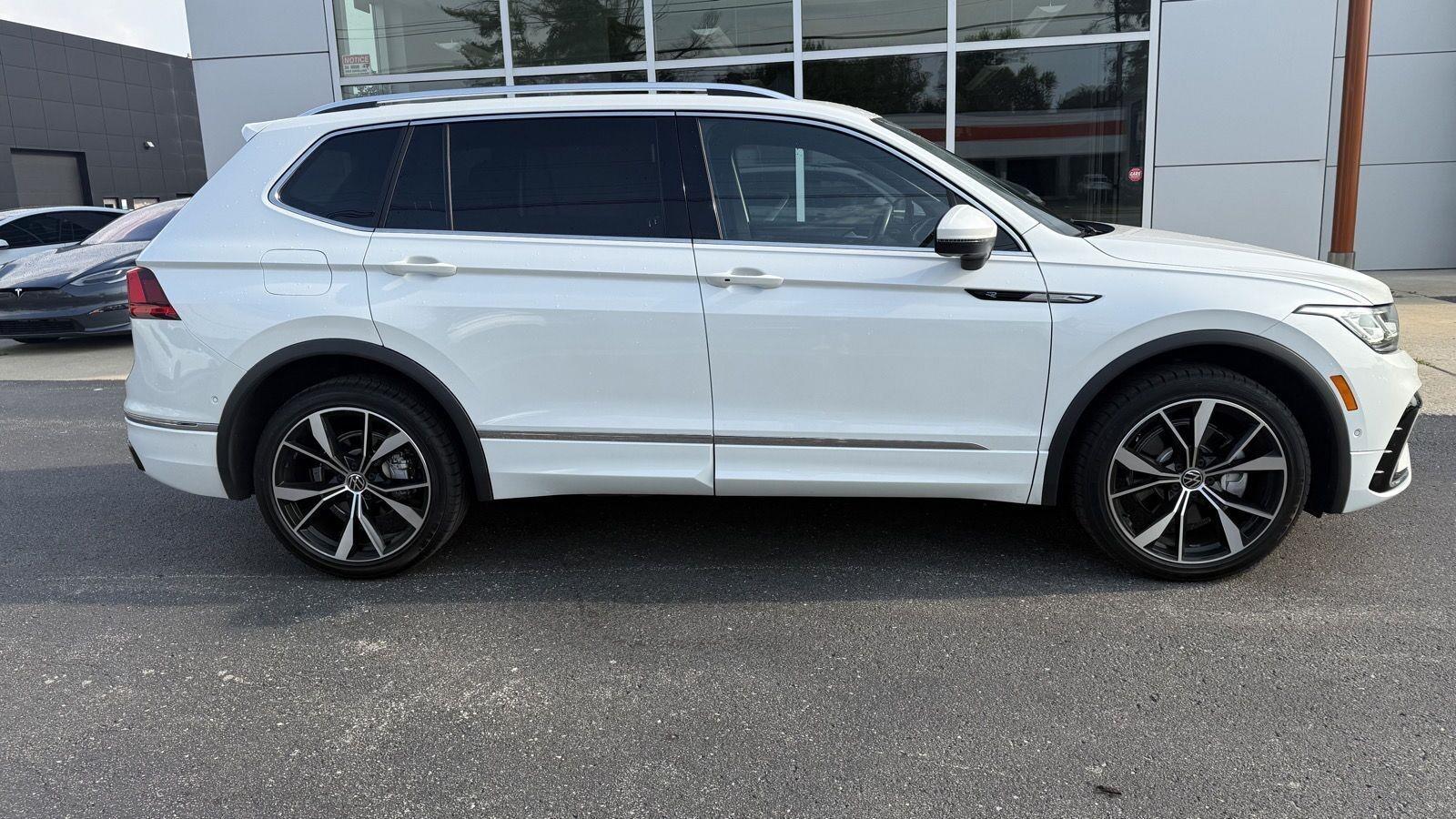 2023 Volkswagen Tiguan SEL R-Line 4MOTION