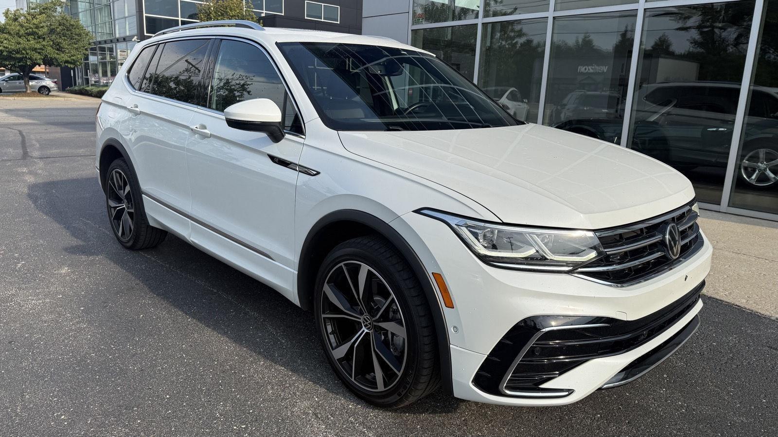 Volkswagen Tiguan SEL R-Line 4MOTION 2023