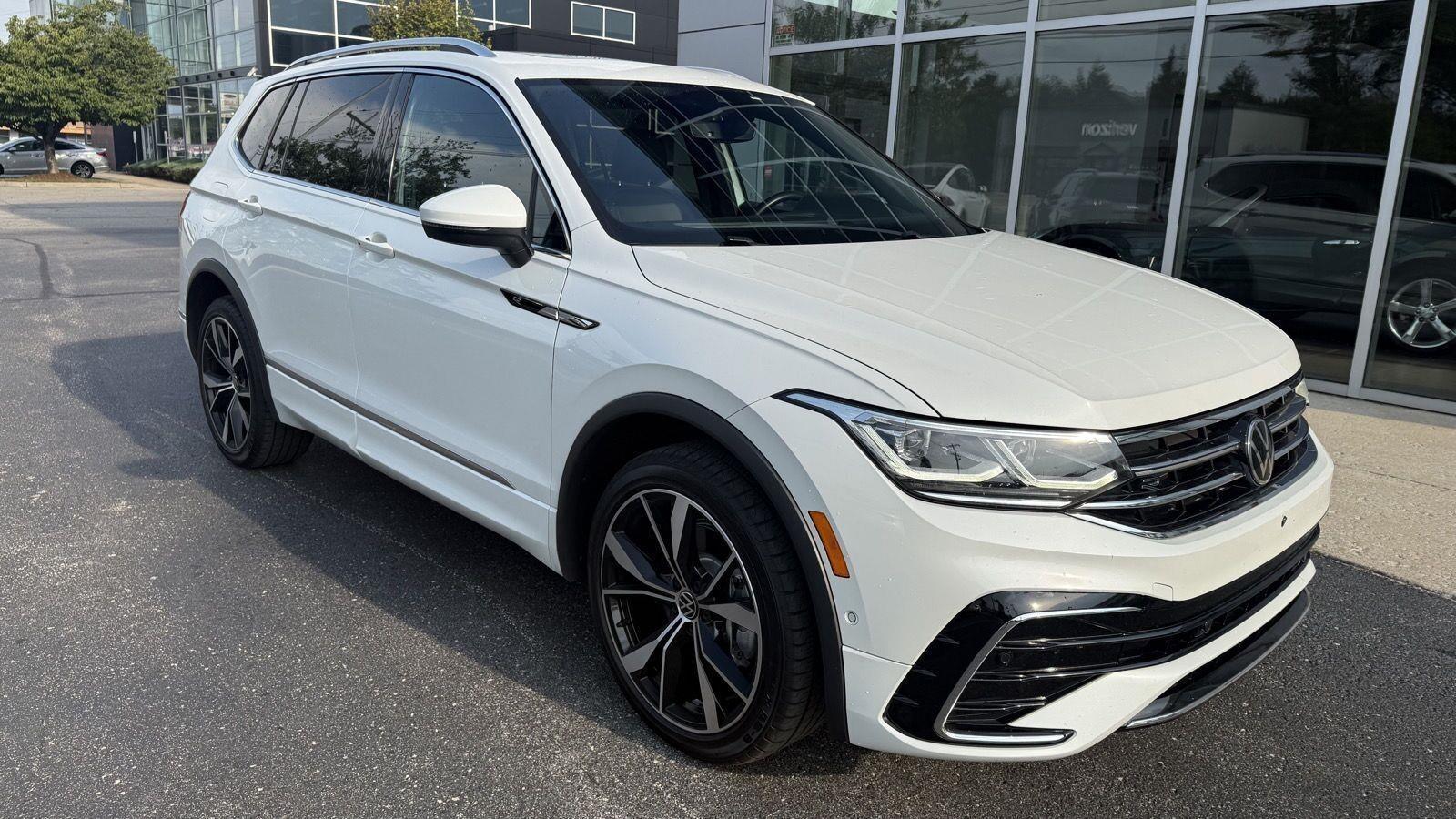 Volkswagen Tiguan SEL R-Line 4MOTION 2023