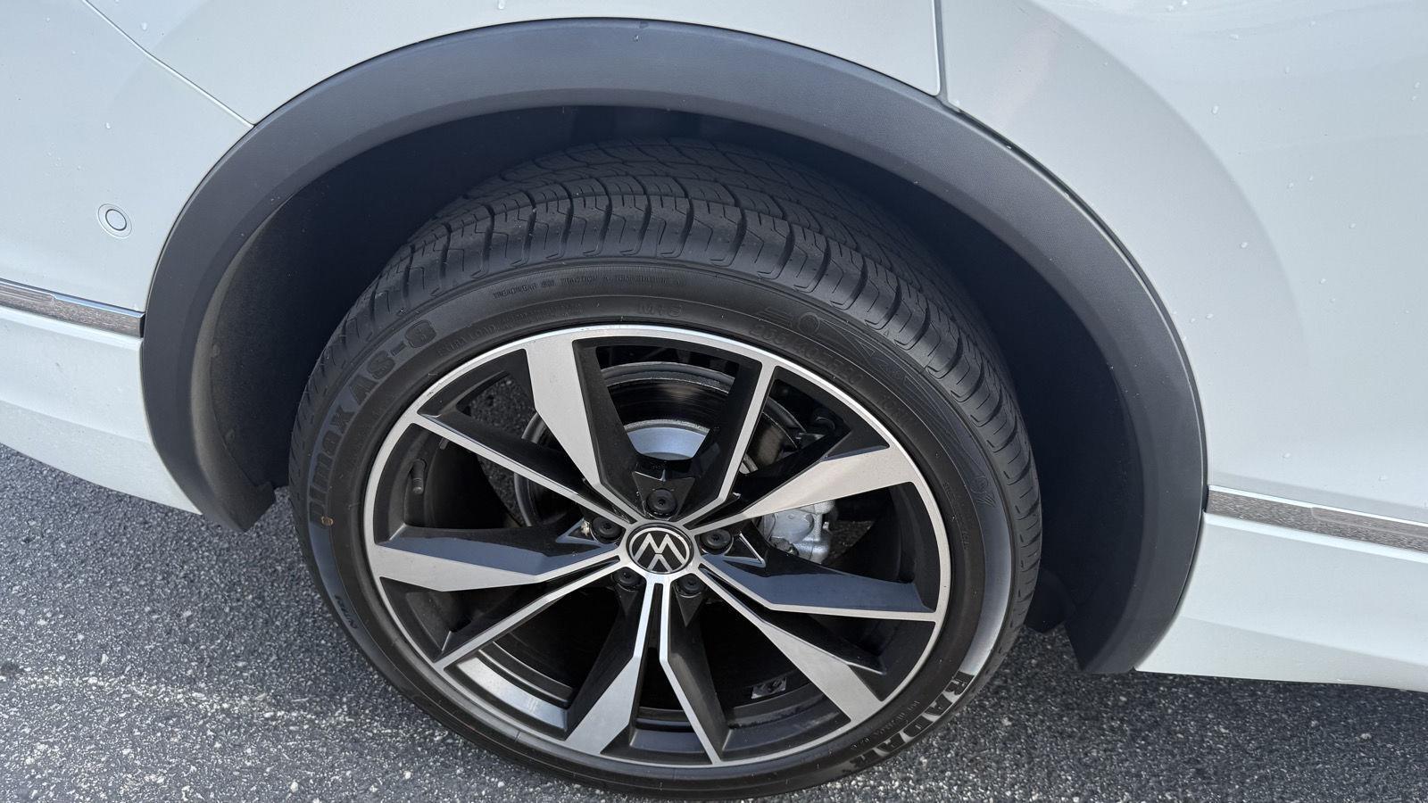 Volkswagen Tiguan SEL R-Line 4MOTION 2023