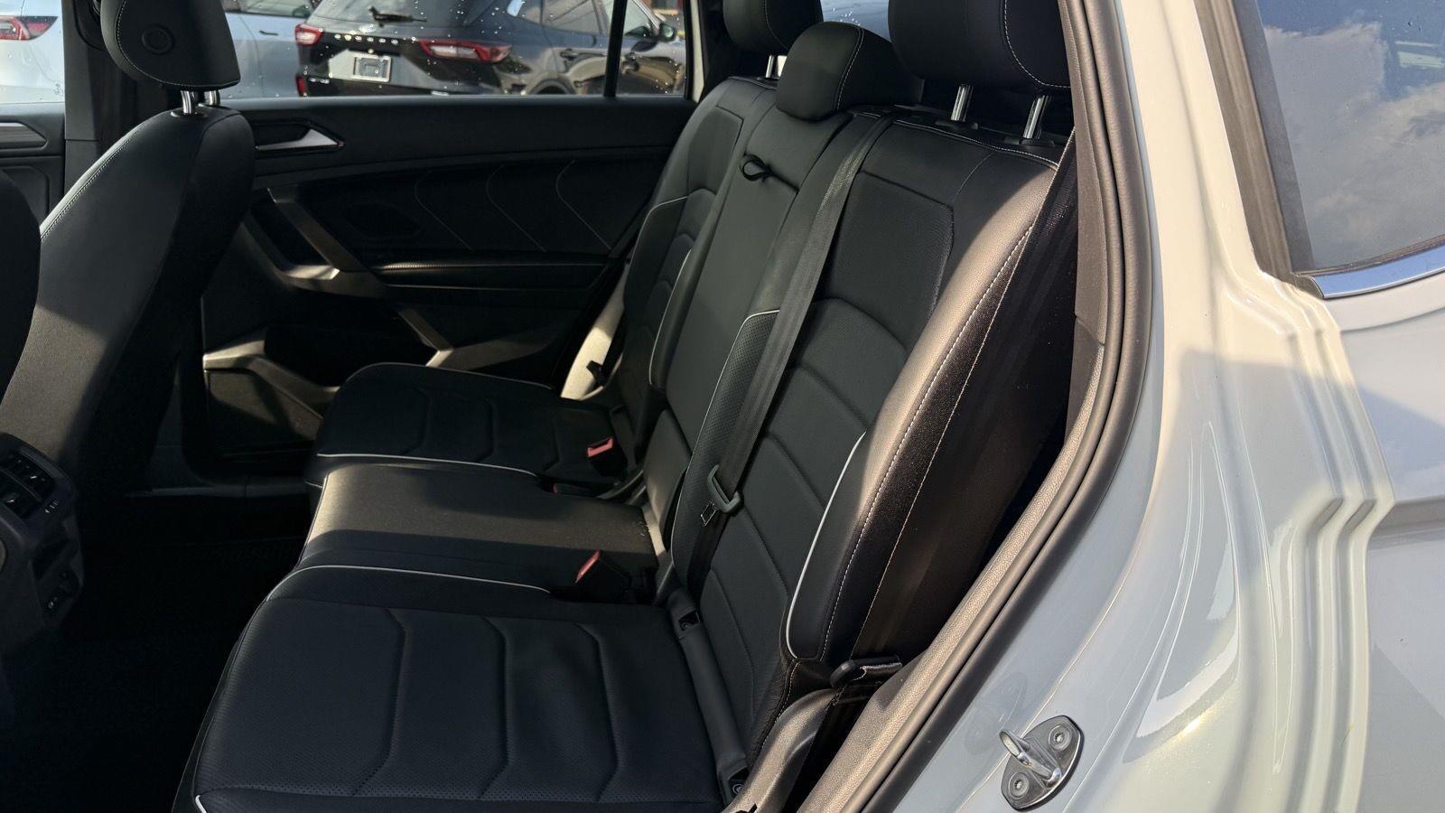 Volkswagen Tiguan SEL R-Line 4MOTION 2023
