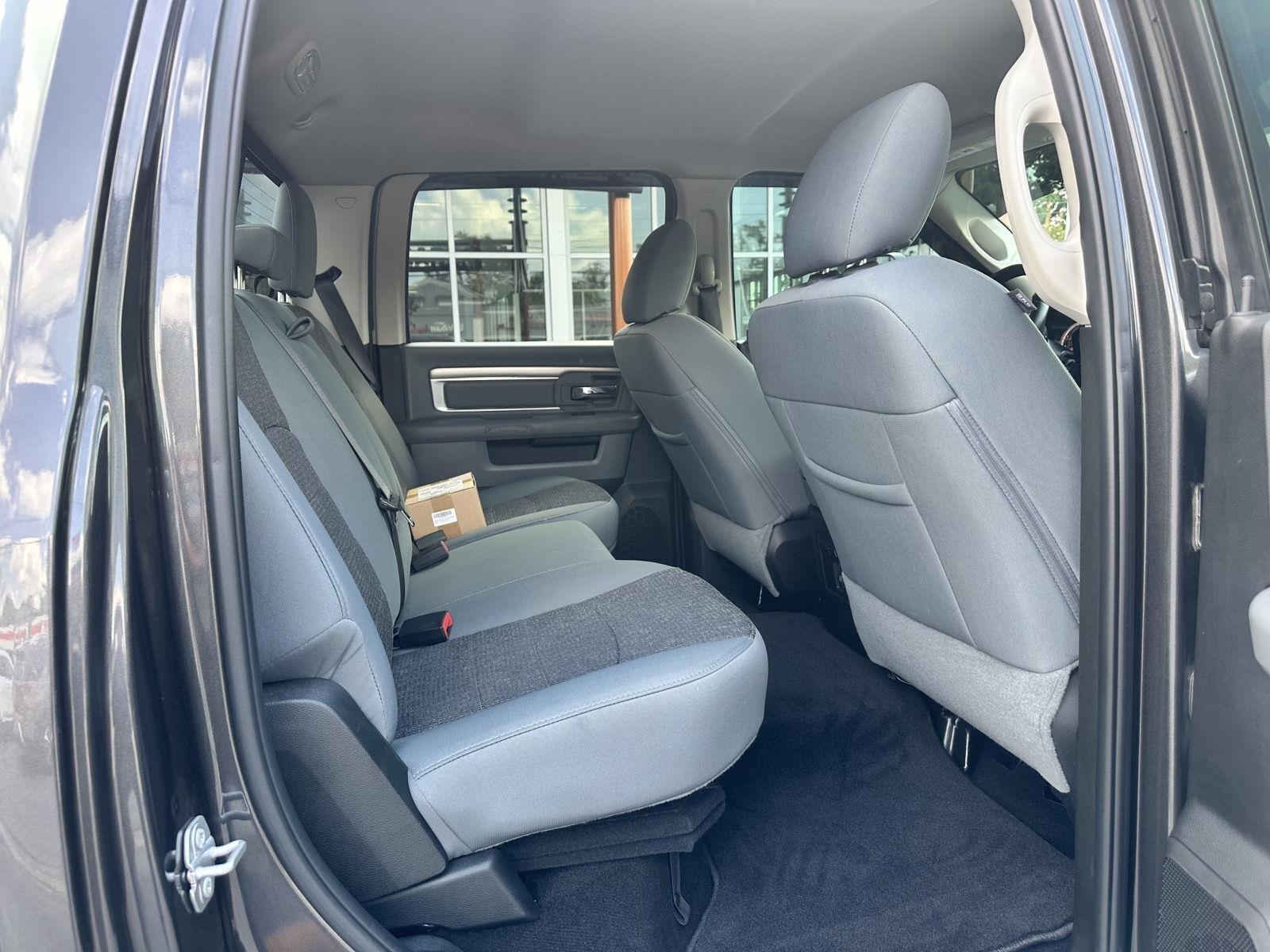 RAM 2500 SLT Crew Cab SWB 4WD 2018