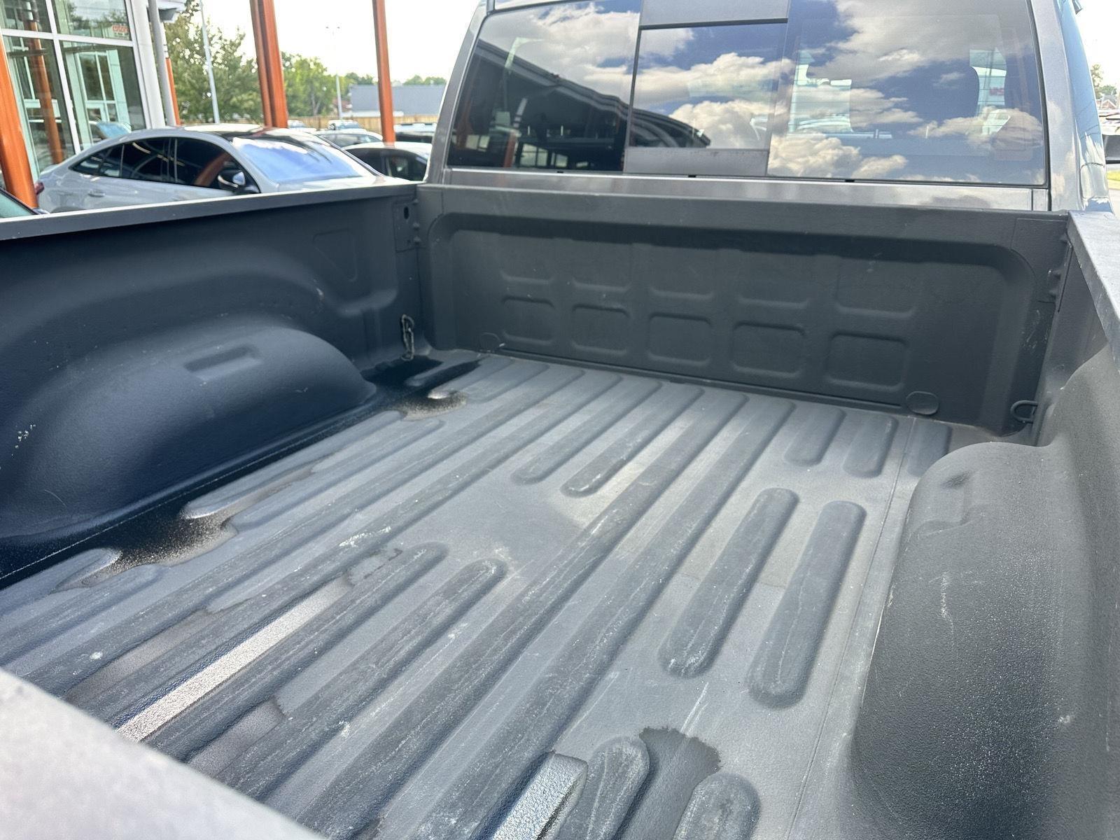 RAM 2500 SLT Crew Cab SWB 4WD 2018