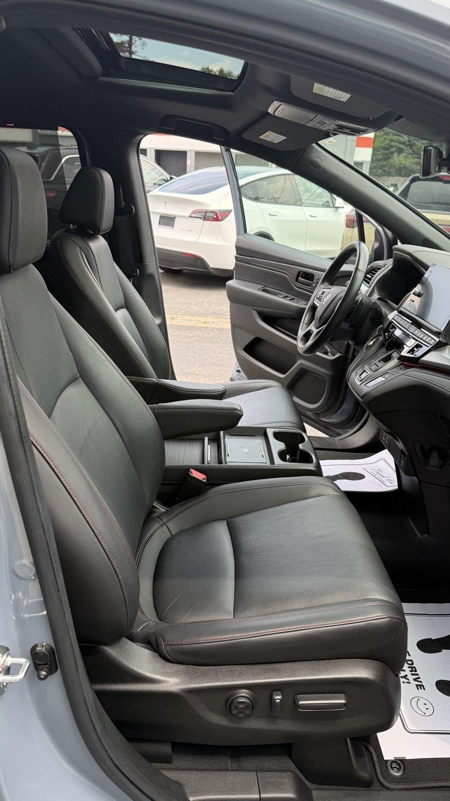 Honda Odyssey Sport-L 2025