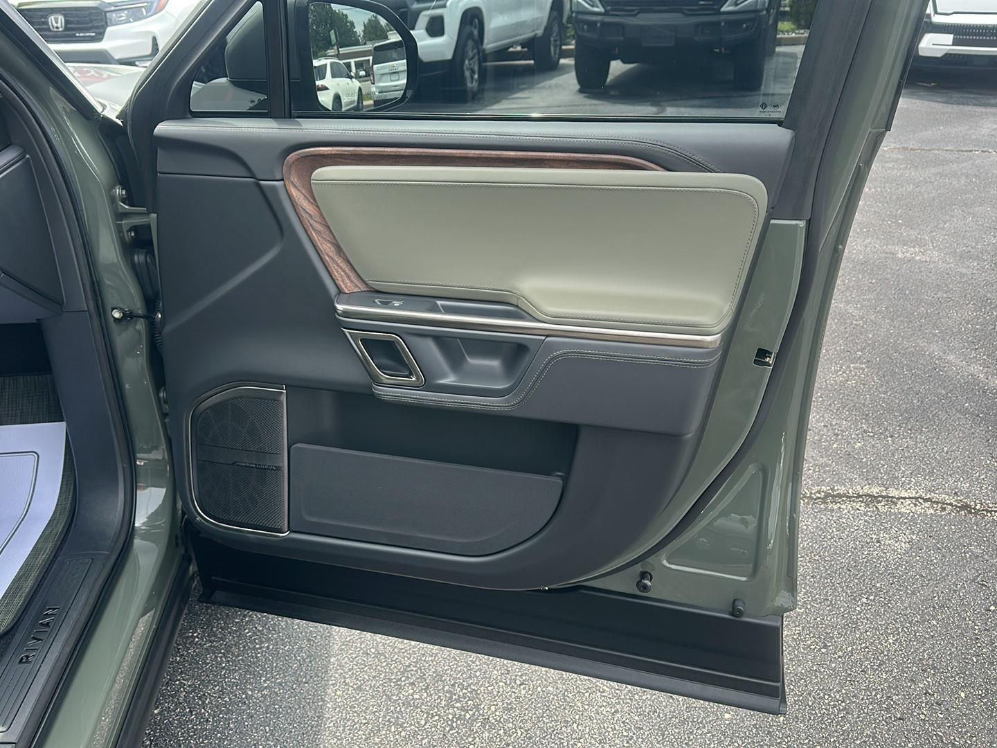 Rivian R1S Launch Edition 2022