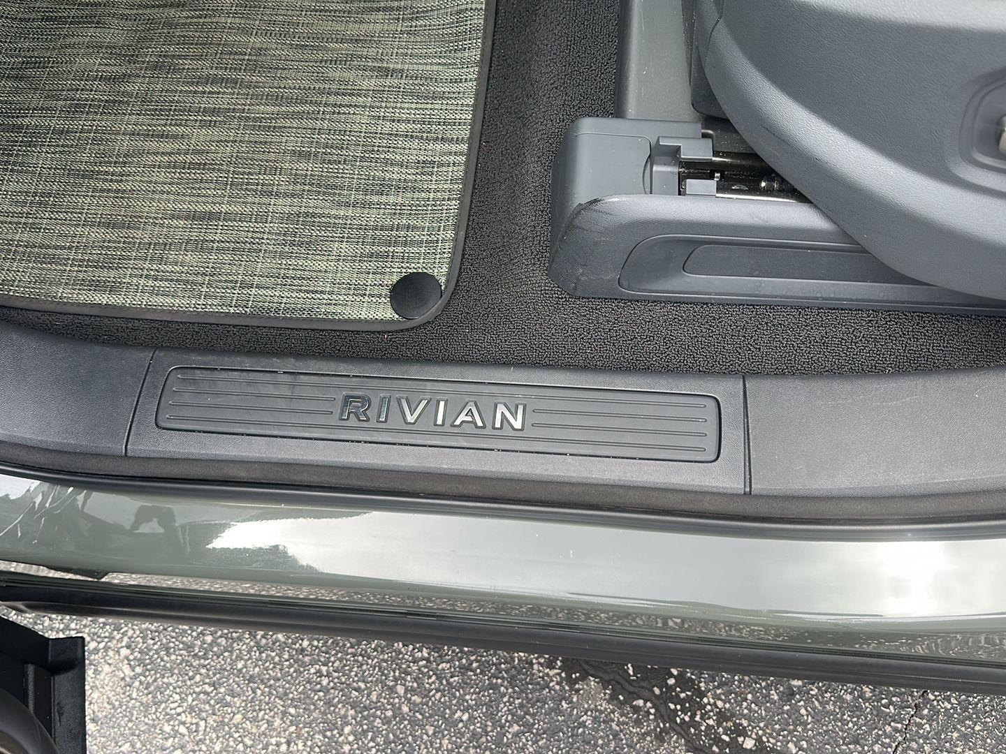 Rivian R1S Launch Edition 2022