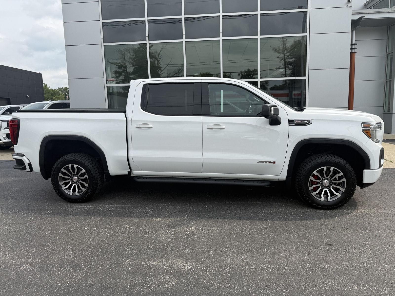 GMC Sierra 1500 AT4 Crew Cab Long Box 4WD 2019