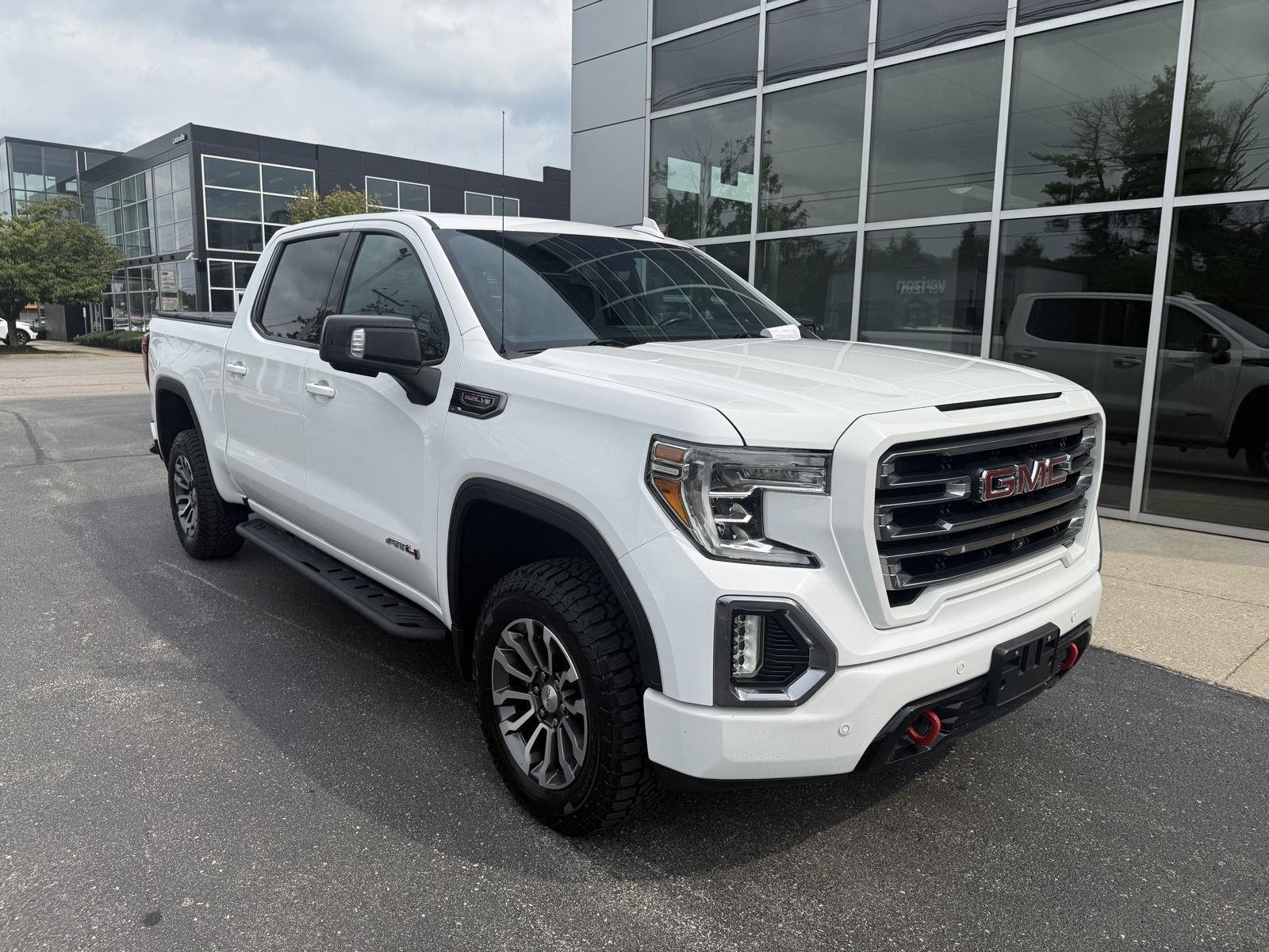 GMC Sierra 1500 AT4 Crew Cab Long Box 4WD 2019