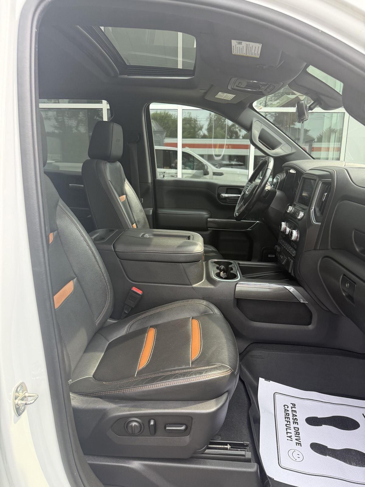 GMC Sierra 1500 AT4 Crew Cab Long Box 4WD 2019