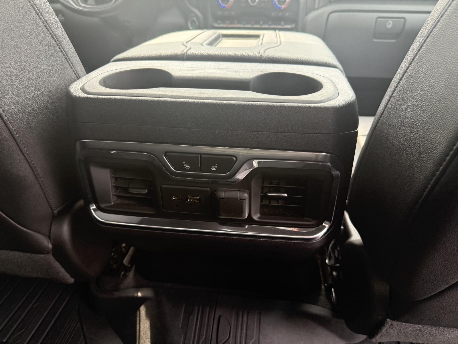 GMC Sierra 1500 AT4 Crew Cab Long Box 4WD 2019
