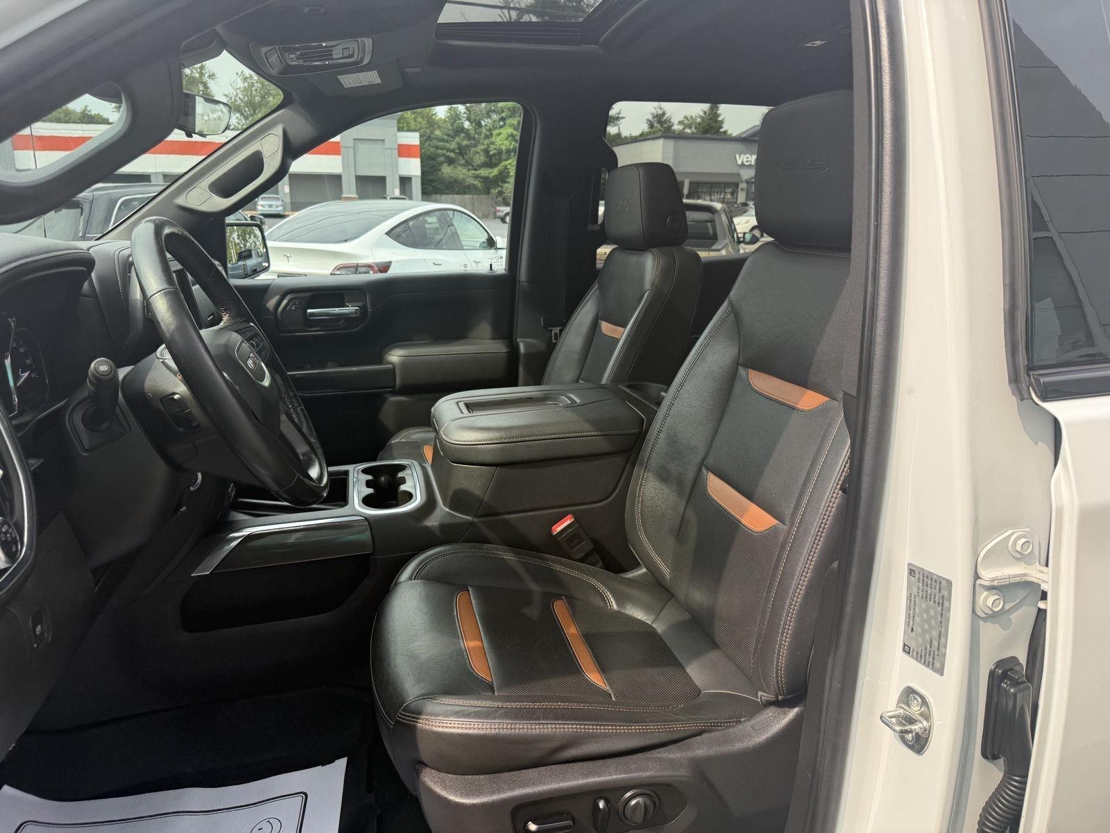 GMC Sierra 1500 AT4 Crew Cab Long Box 4WD 2019