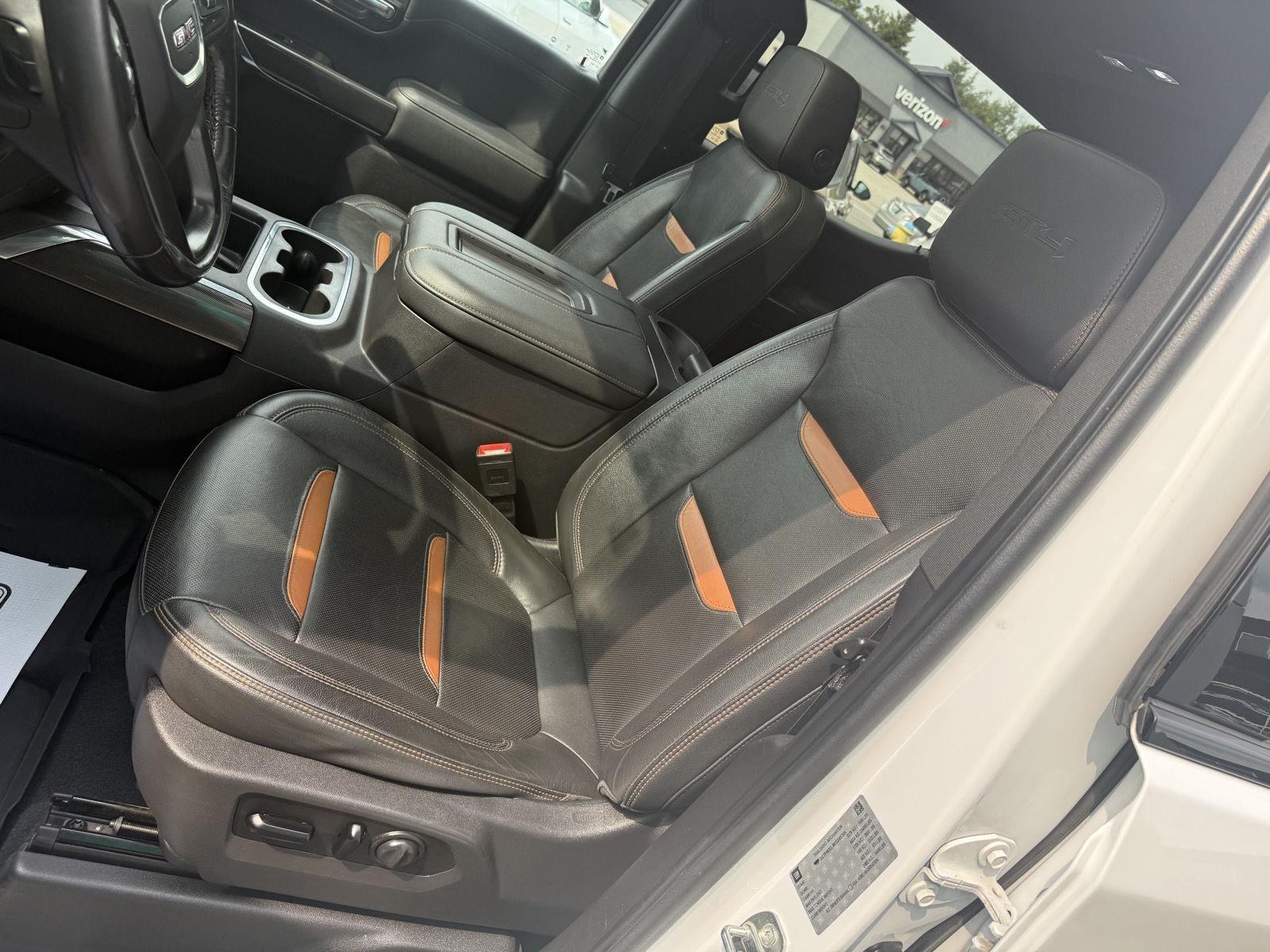 GMC Sierra 1500 AT4 Crew Cab Long Box 4WD 2019