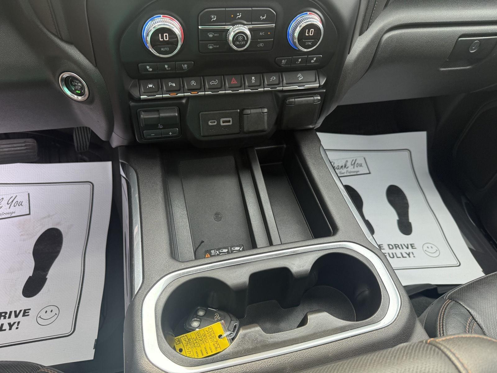 GMC Sierra 1500 AT4 Crew Cab Long Box 4WD 2019
