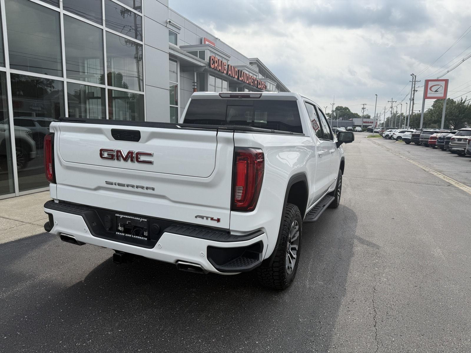 GMC Sierra 1500 AT4 Crew Cab Long Box 4WD 2019