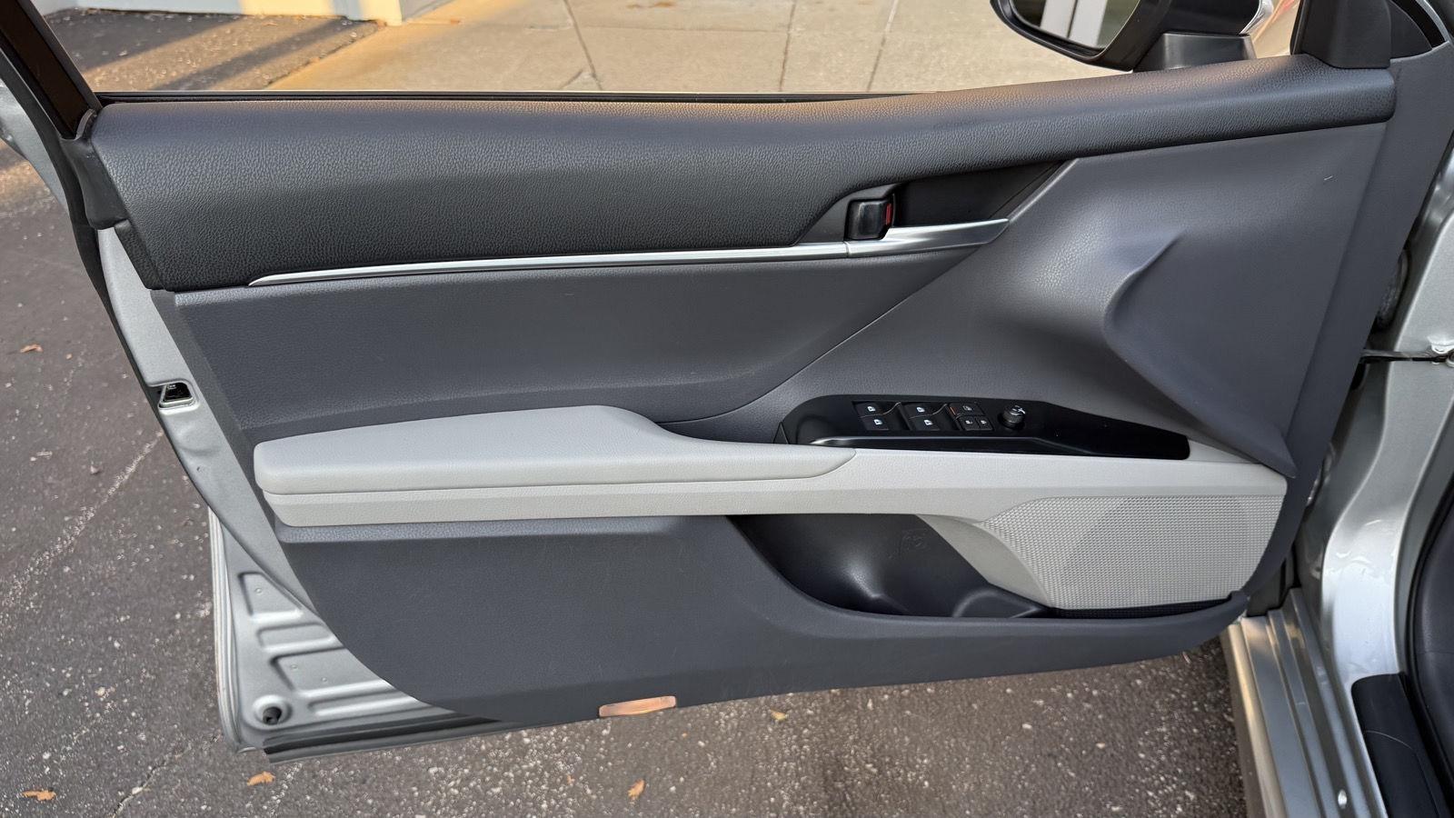 Toyota Camry SE 2018