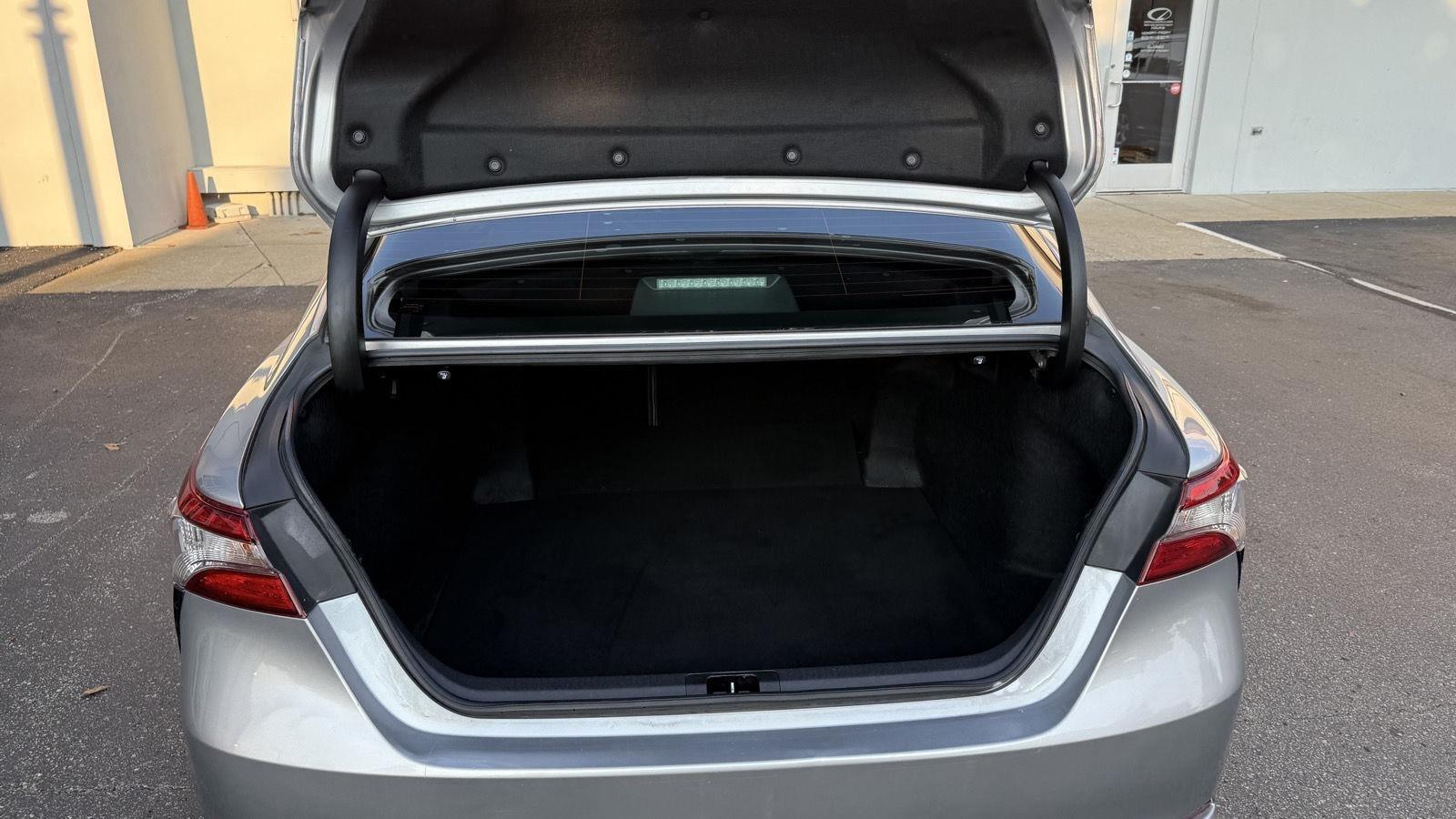 Toyota Camry SE 2018