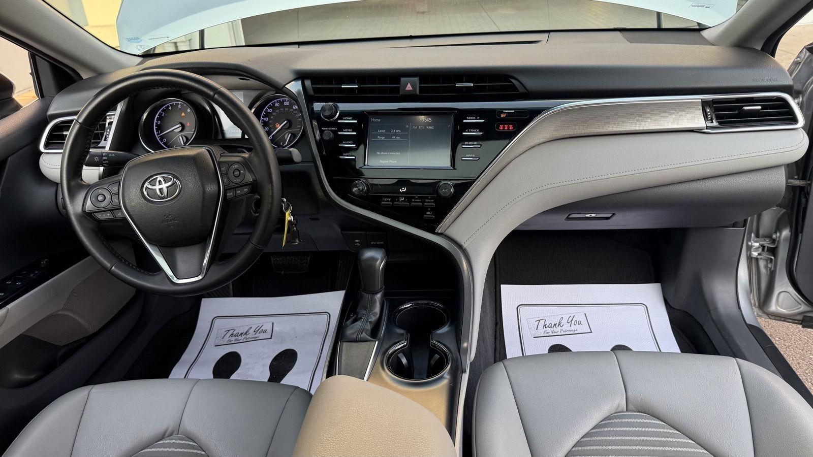 Toyota Camry SE 2018