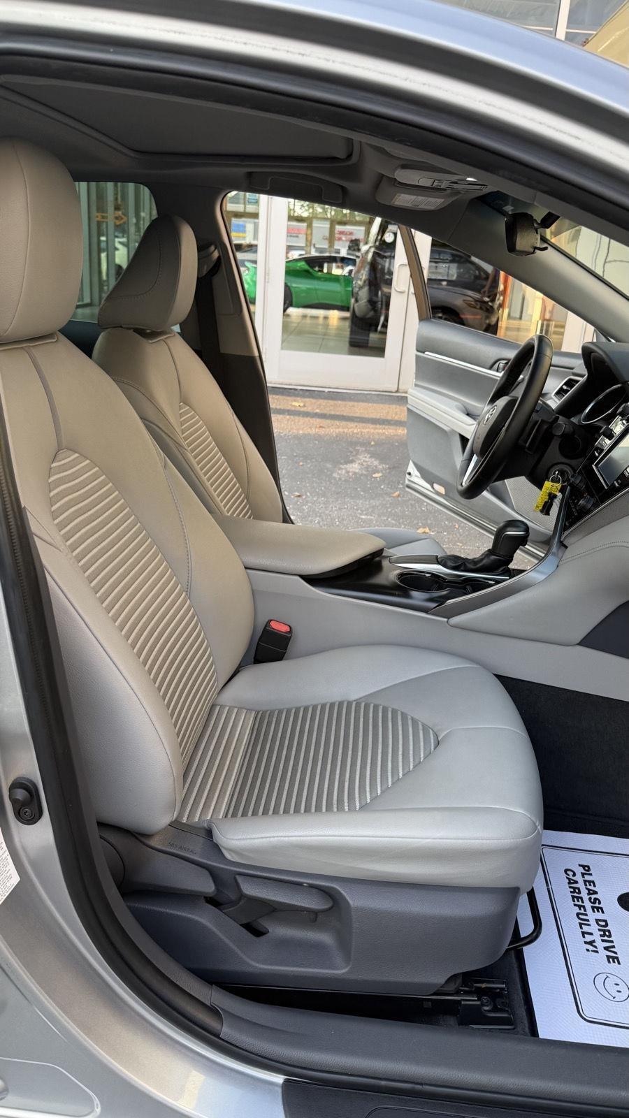 Toyota Camry SE 2018