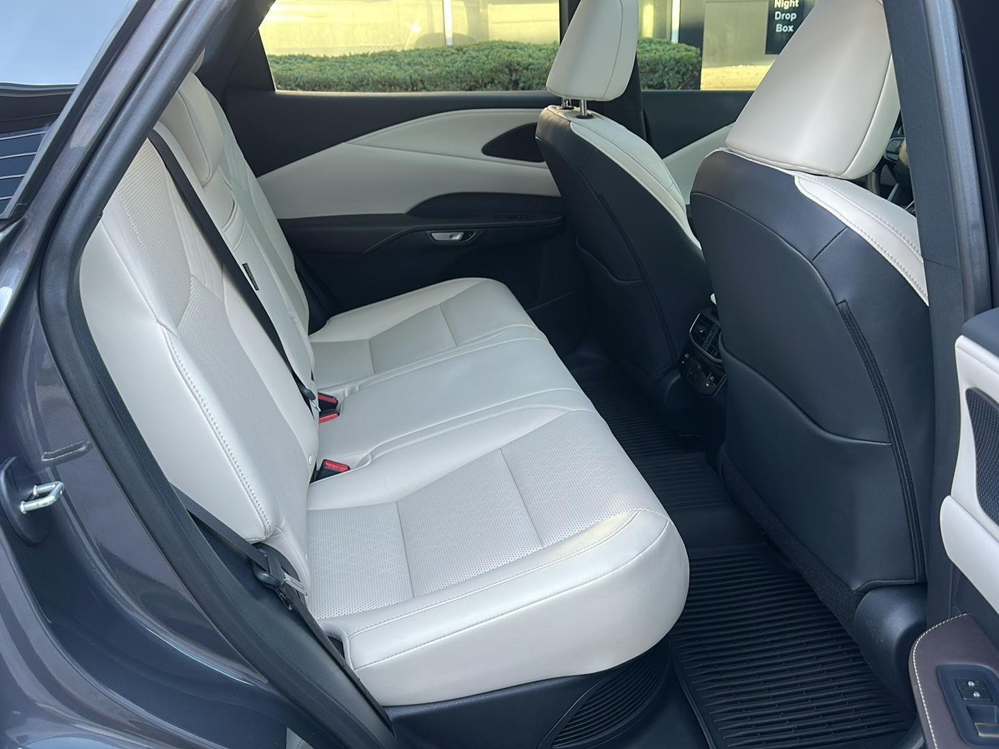 Lexus RX 350h AWD 2025