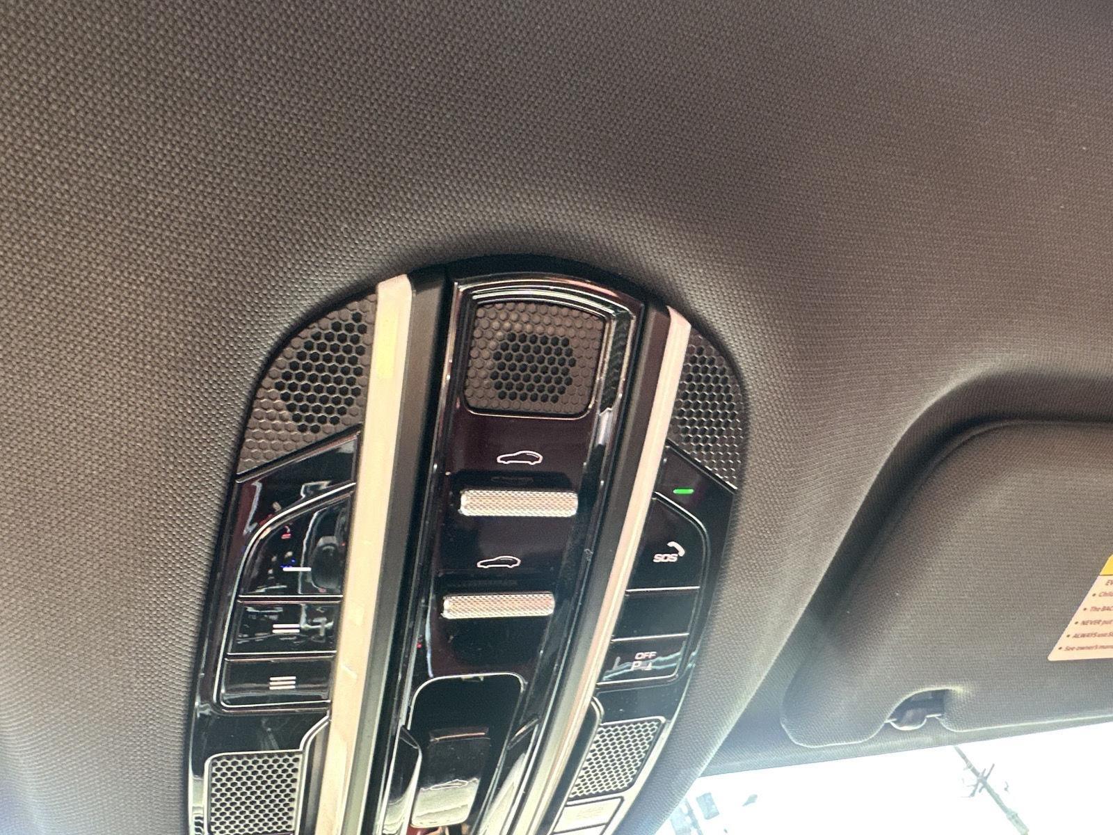 Porsche Panamera 4 2022