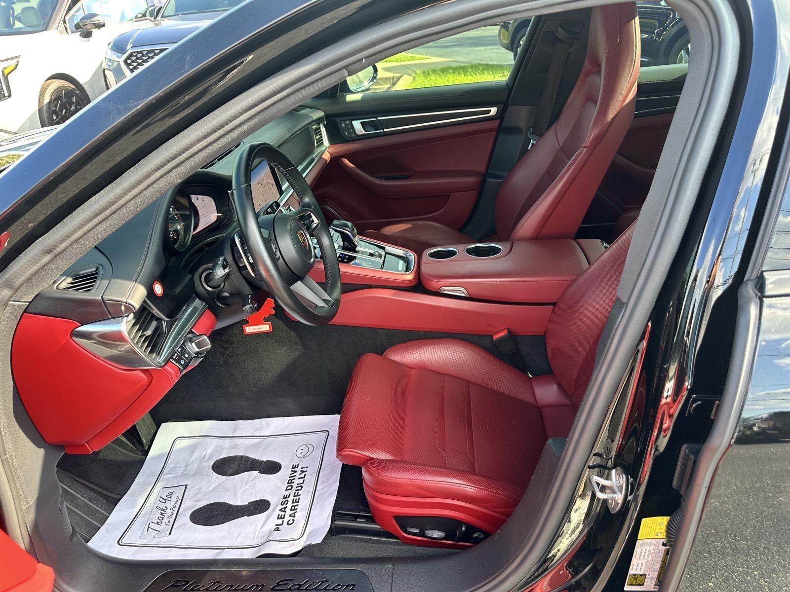 Porsche Panamera 4 2022