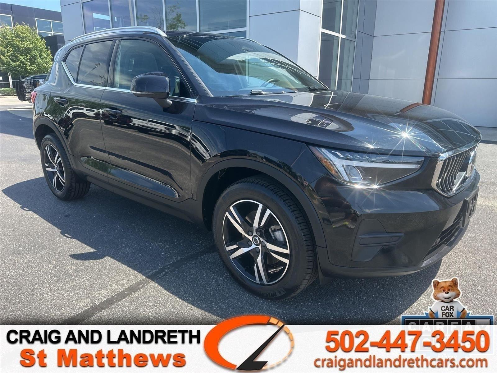 Volvo XC40 B5 Core AWD 2025