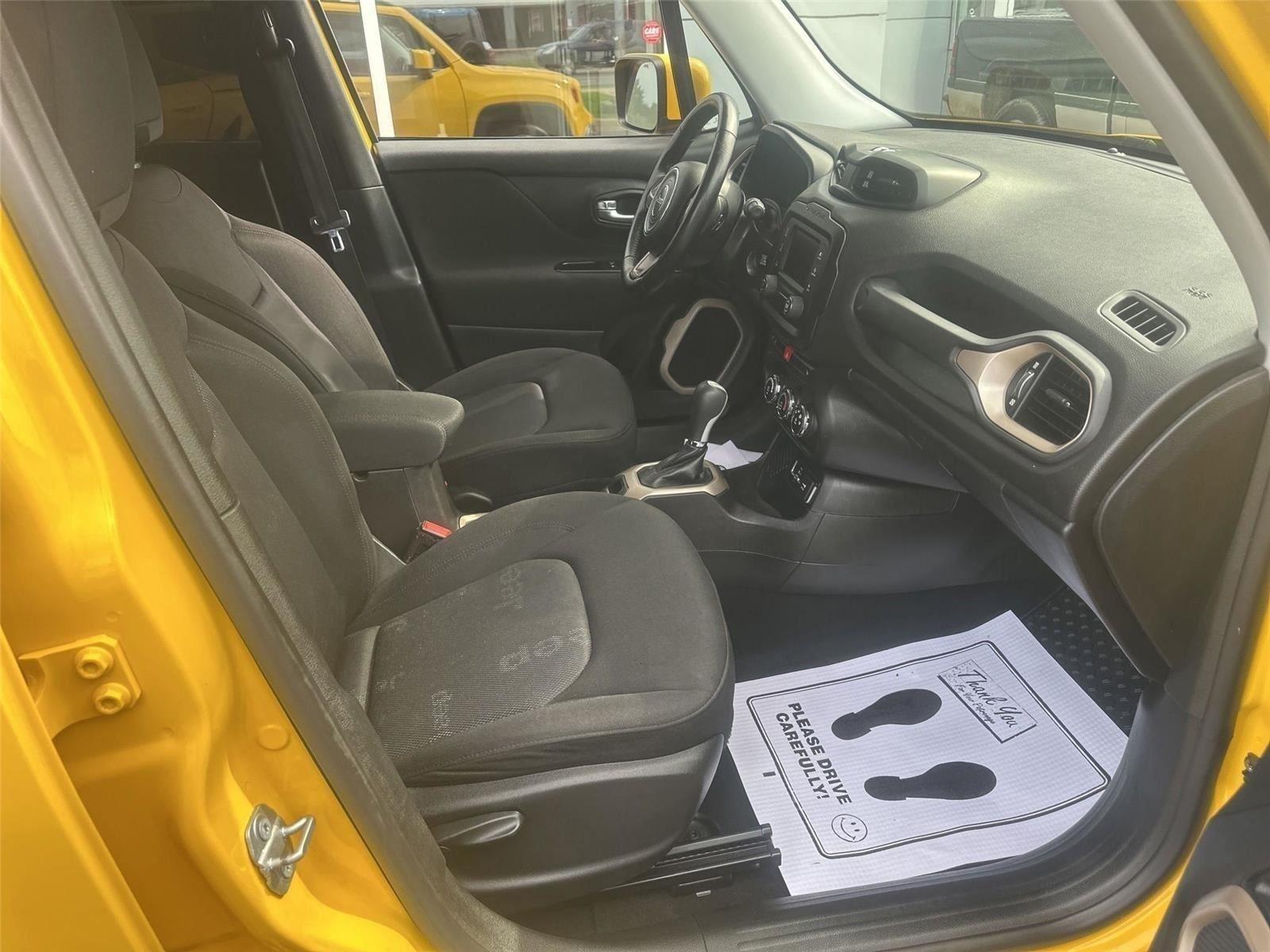 Jeep Renegade Latitude FWD 2017