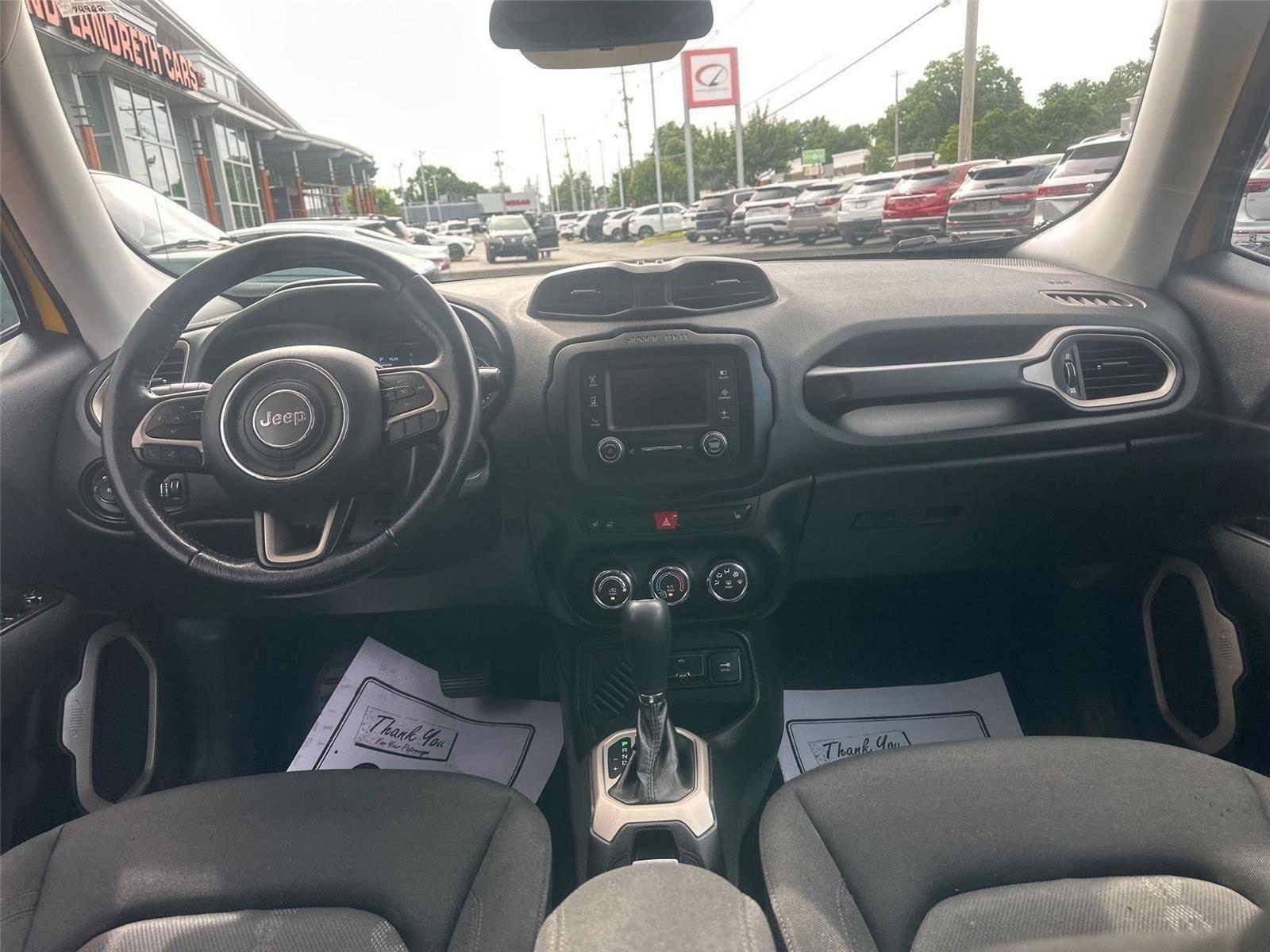 Jeep Renegade Latitude FWD 2017