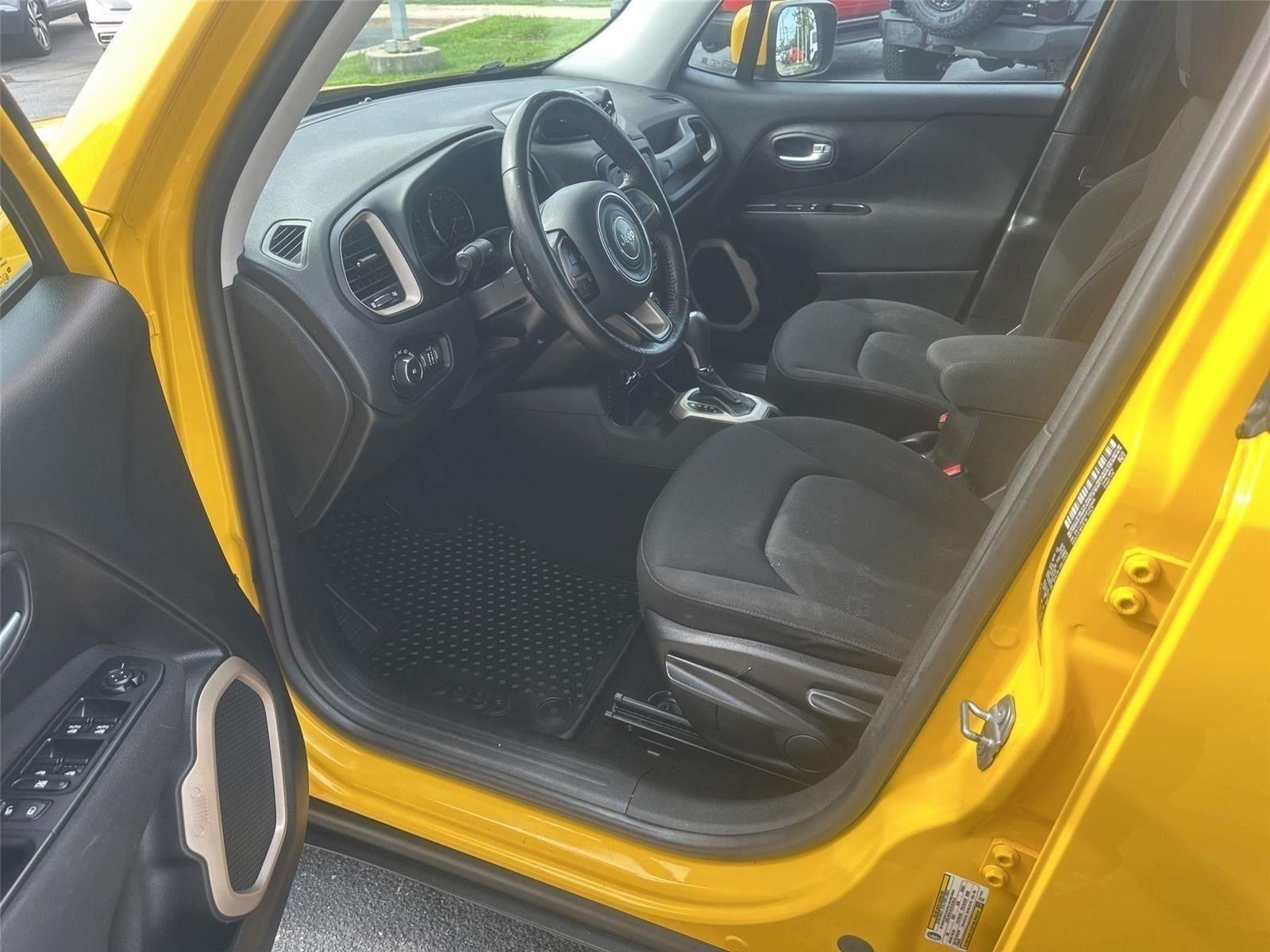 Jeep Renegade Latitude FWD 2017