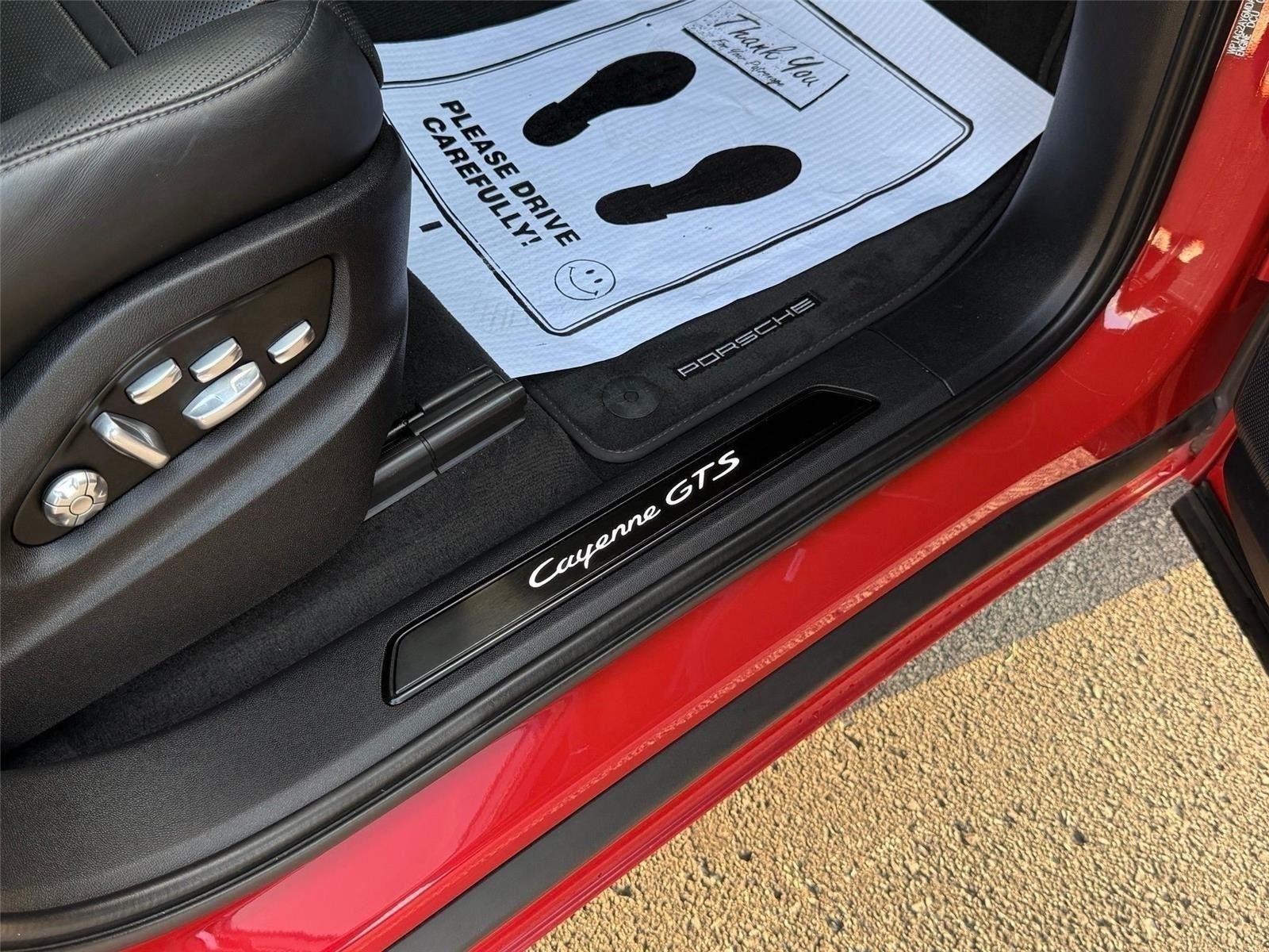 Porsche Cayenne GTS 2021