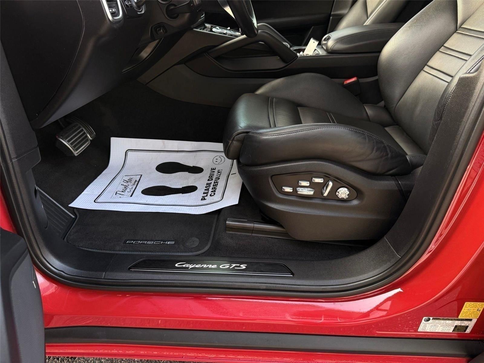 Porsche Cayenne GTS 2021