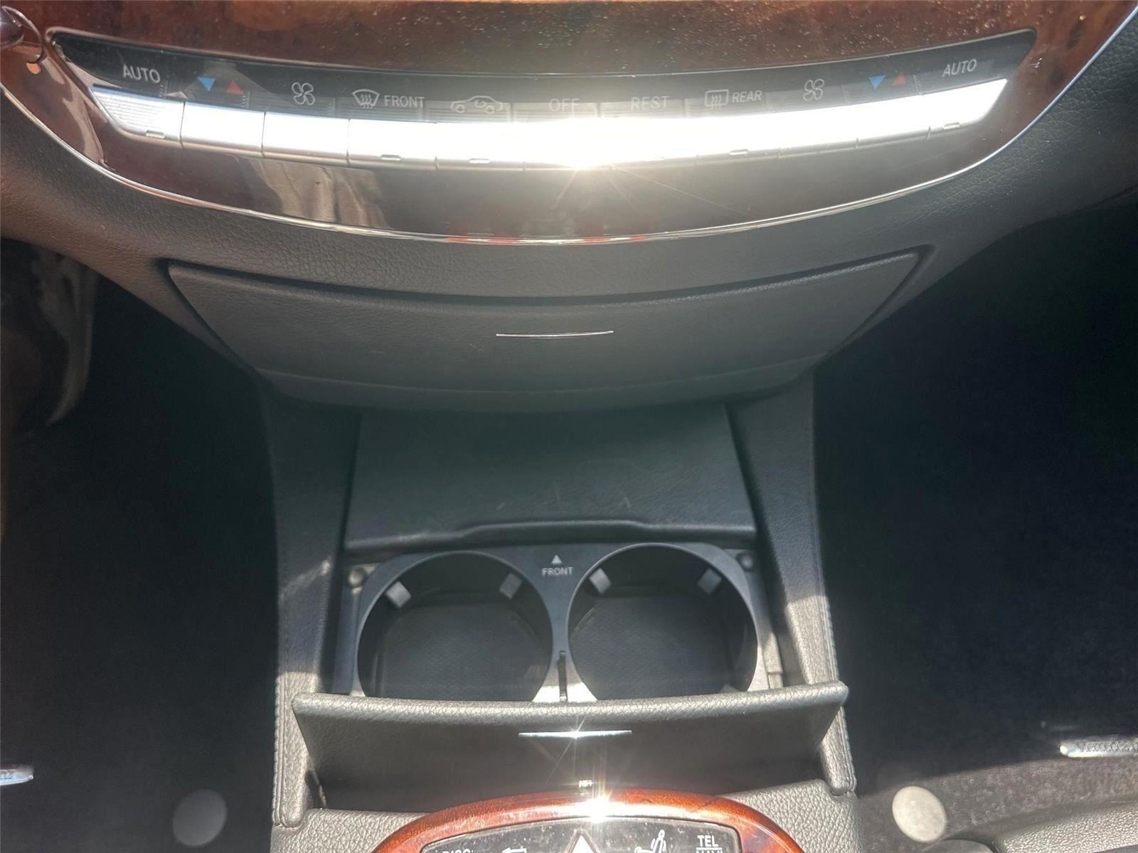 Mercedes-Benz S-Class S550 2008
