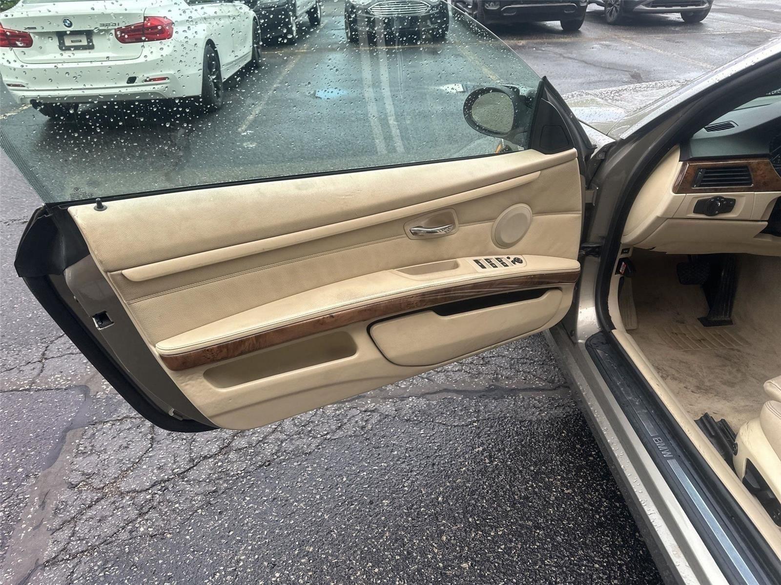 BMW 3-Series 328i Convertible 2007