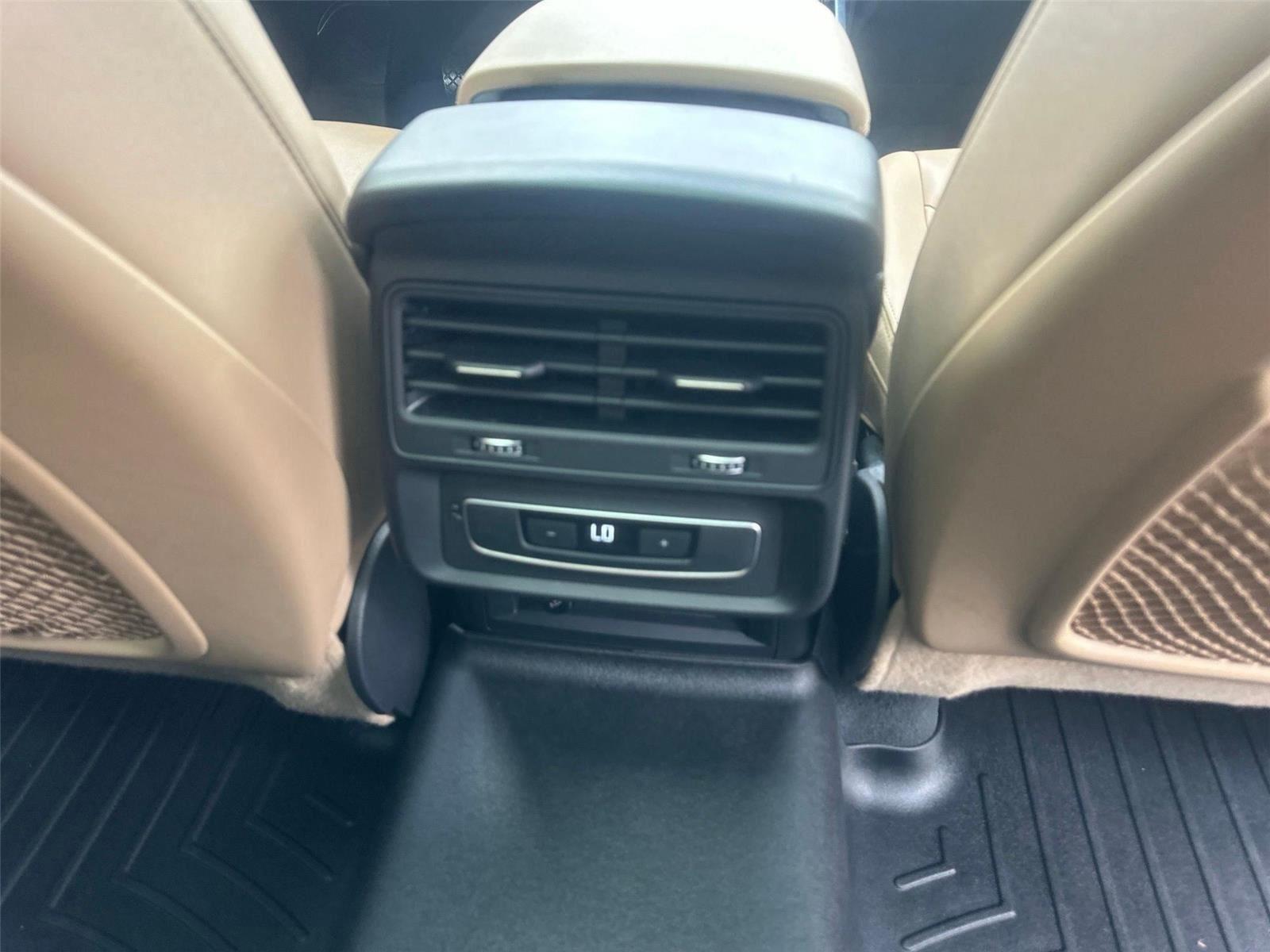 Audi Q7 Premium Plus 55 TFSI quattro 2022