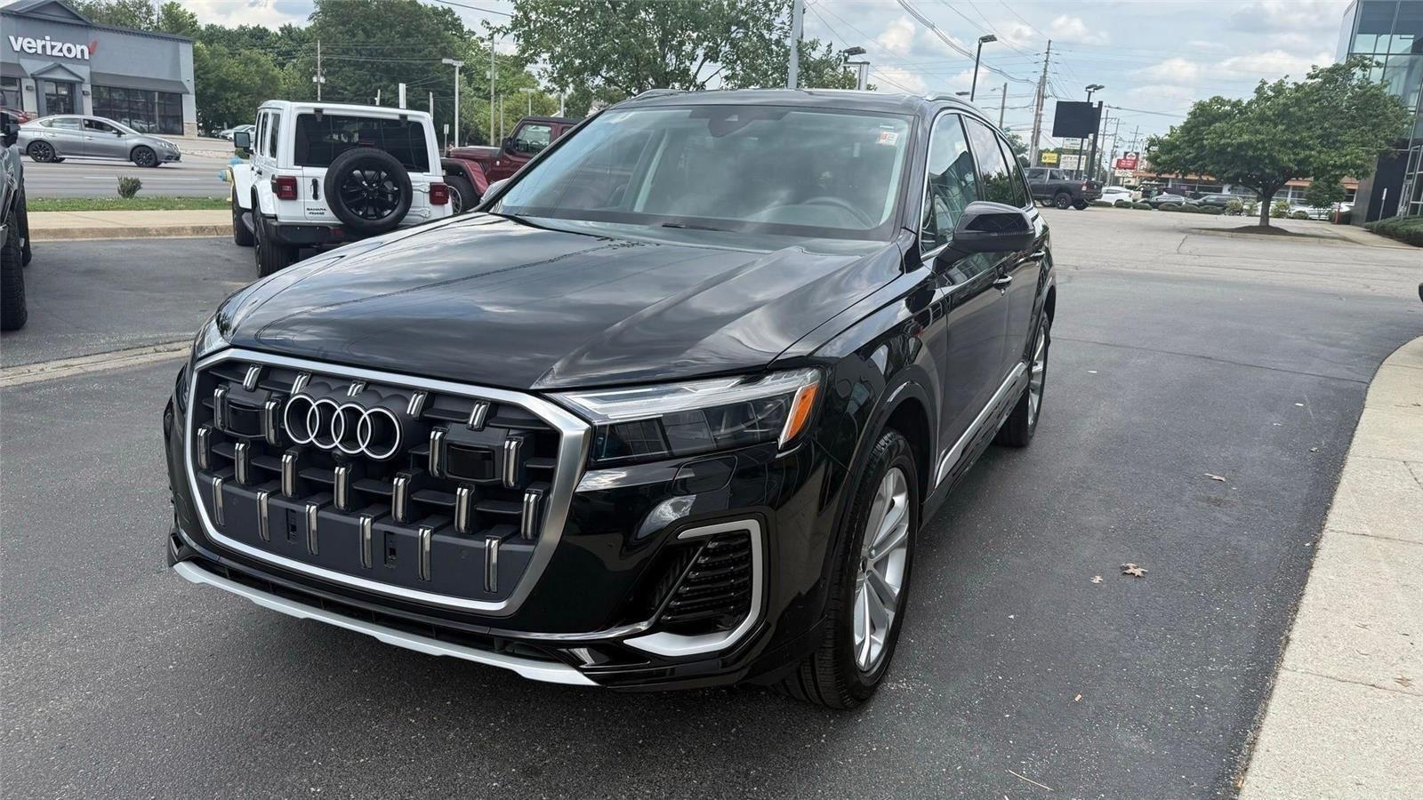 Audi Q7 Premium Plus 55 TFSI quattro 2025