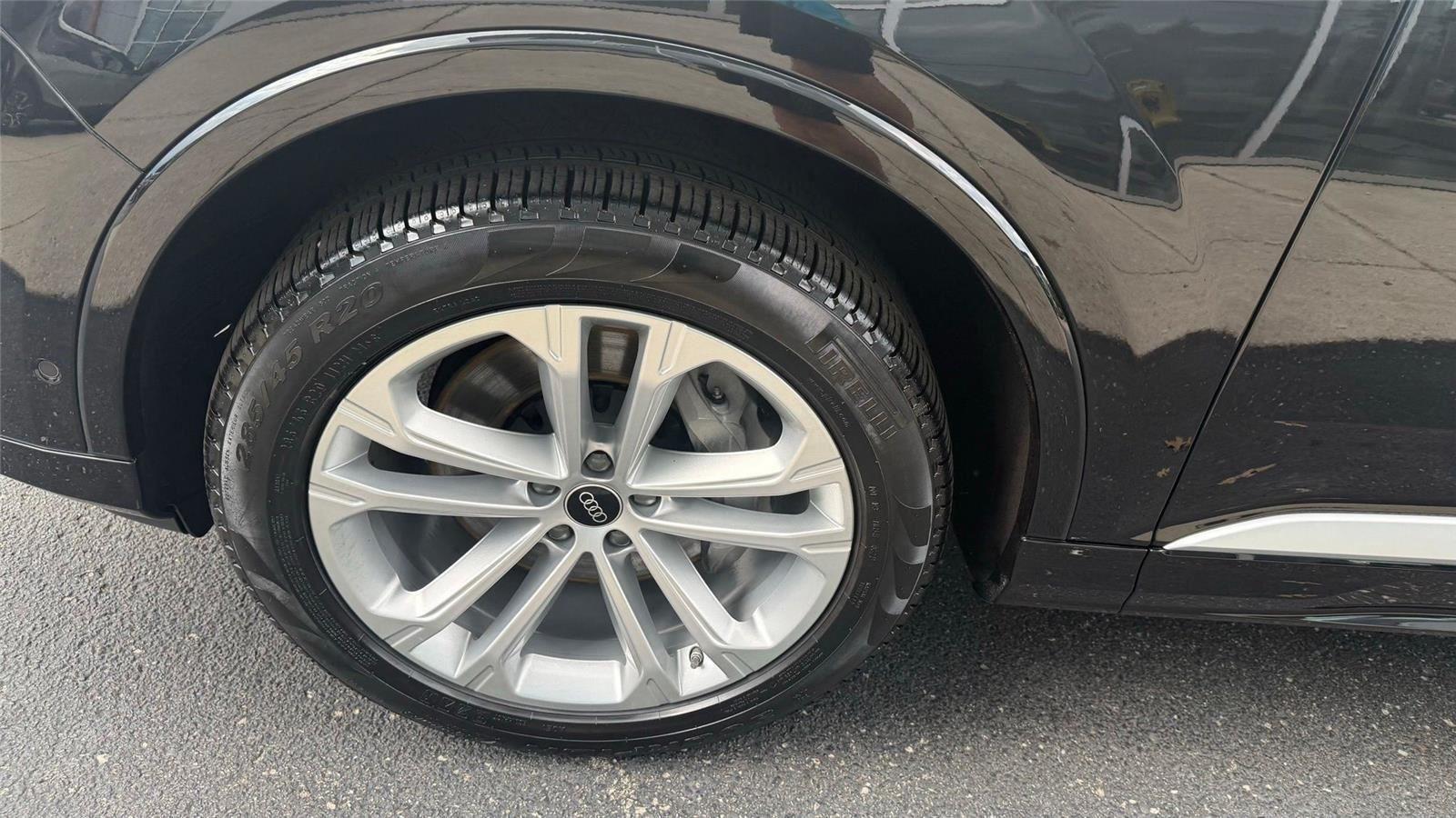 Audi Q7 Premium Plus 55 TFSI quattro 2025