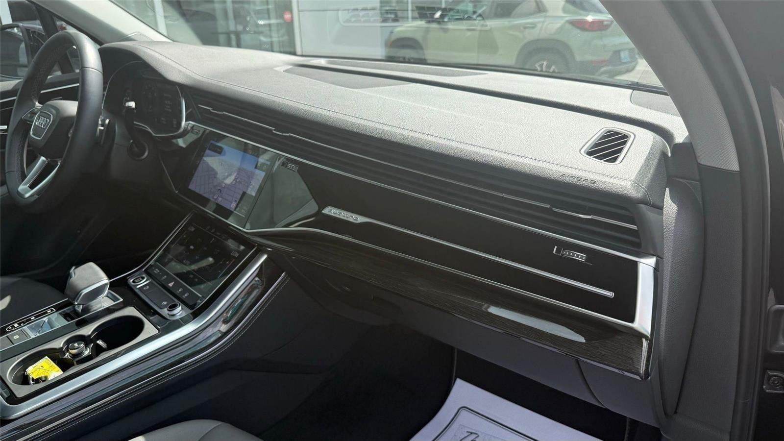 Audi Q7 Premium Plus 55 TFSI quattro 2025