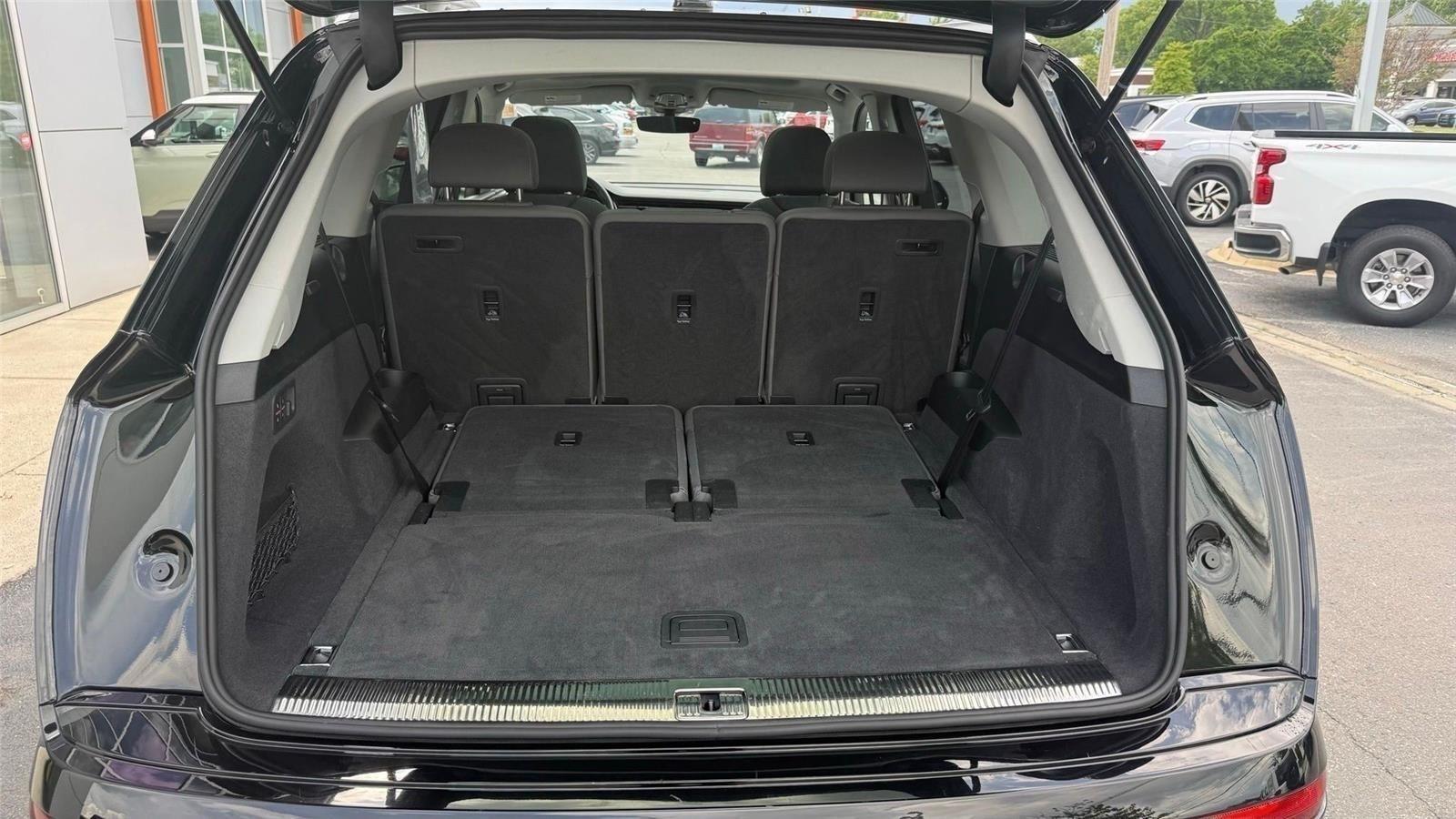 Audi Q7 Premium Plus 55 TFSI quattro 2025