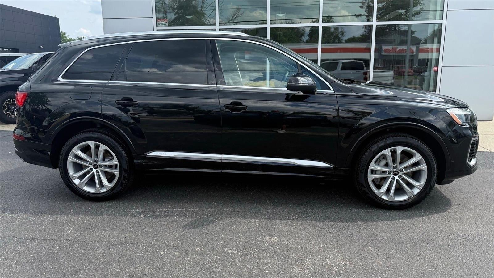 2025 Audi Q7 Premium Plus 55 TFSI quattro