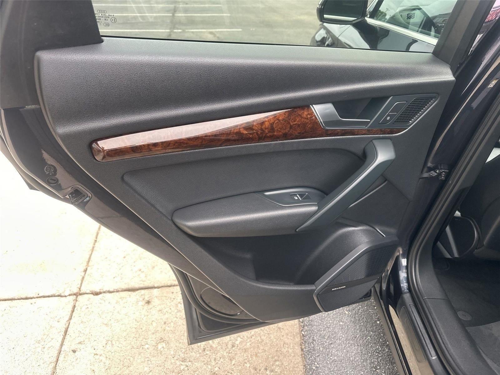 Audi Q5 2.0T Premium Plus quattro 2018