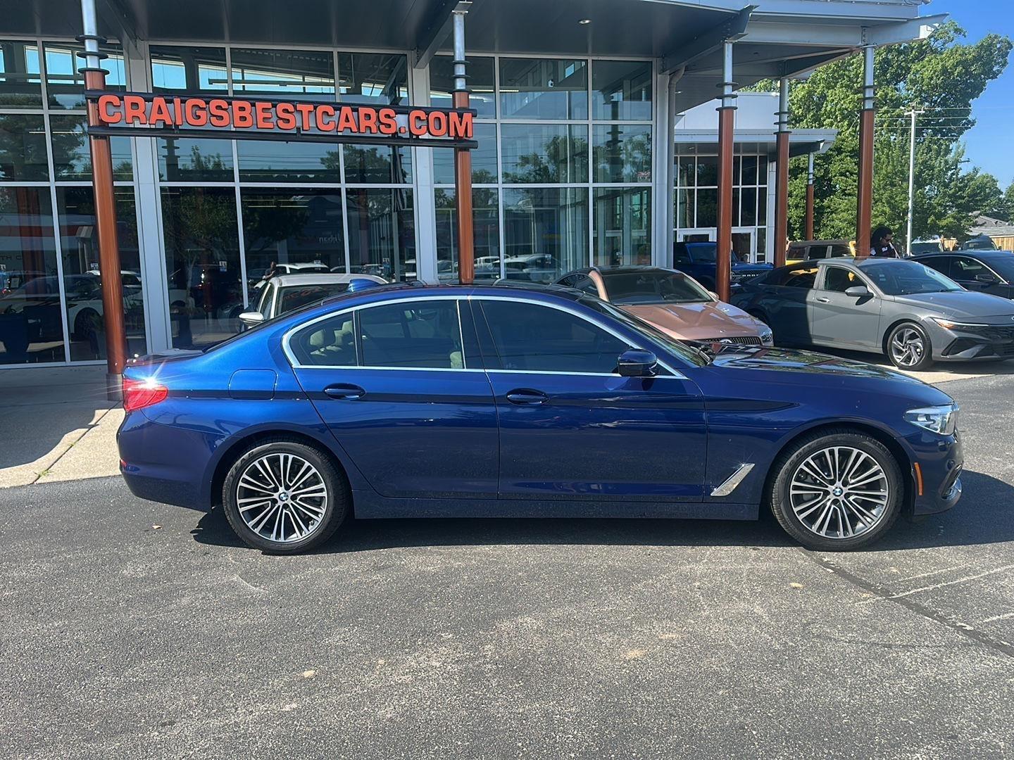 BMW 5-Series 530i xDrive 2019