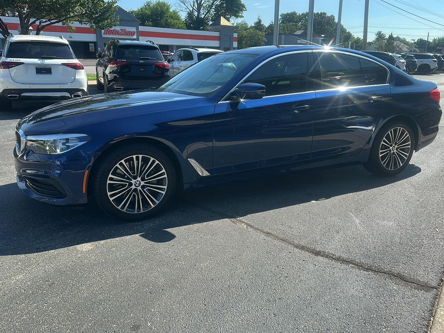 BMW 5-Series 530i xDrive 2019