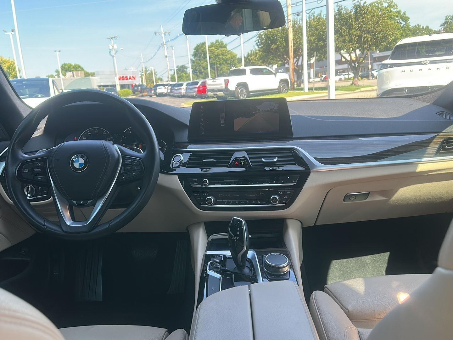 BMW 5-Series 530i xDrive 2019