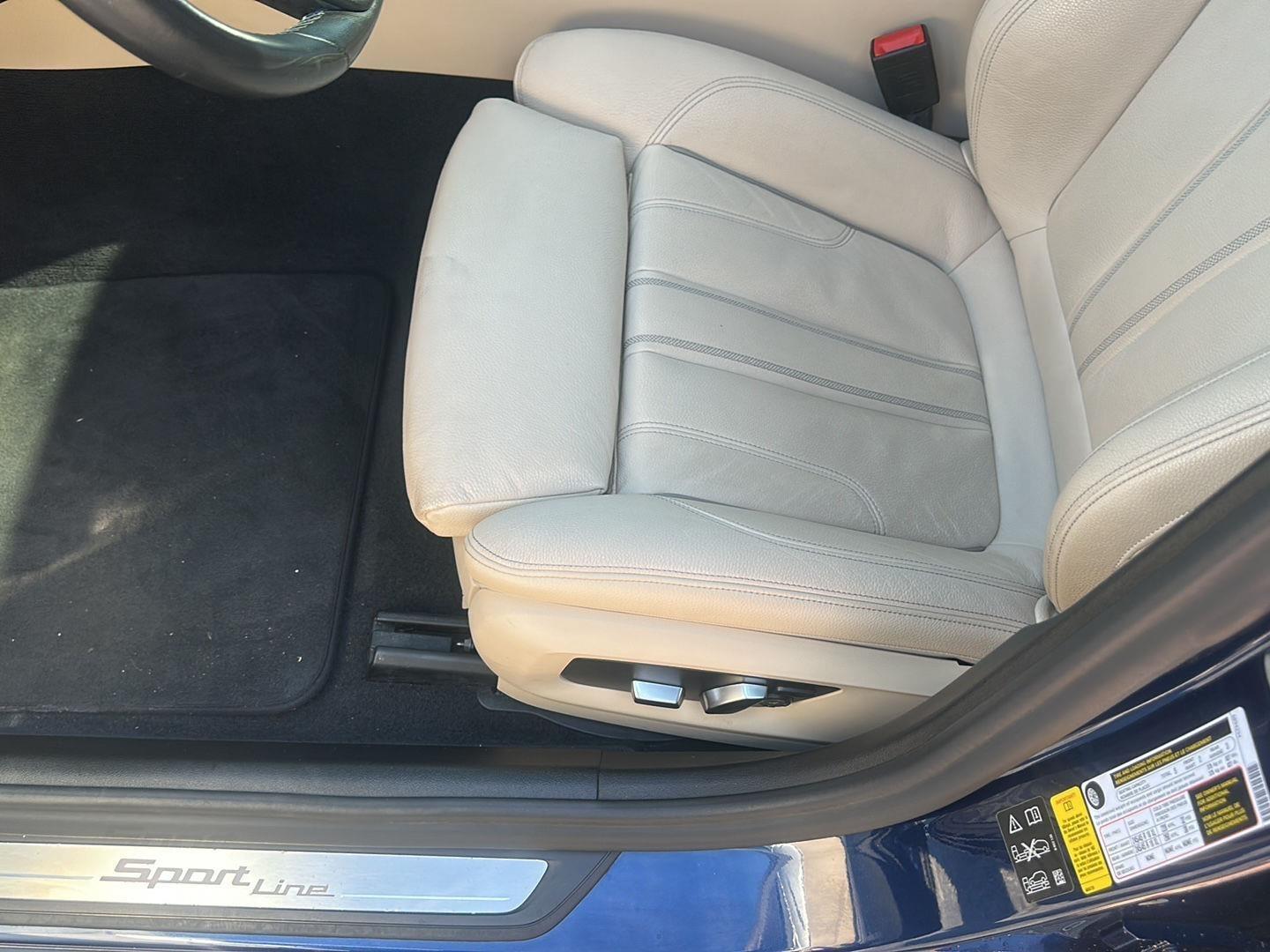 BMW 5-Series 530i xDrive 2019